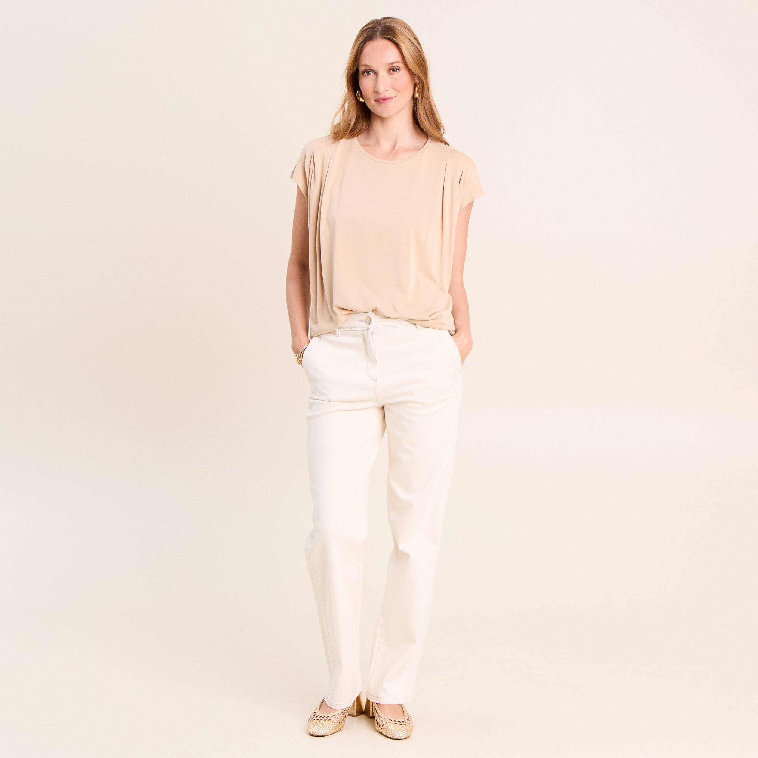T-shirt droit col rond manches courtes sable femme