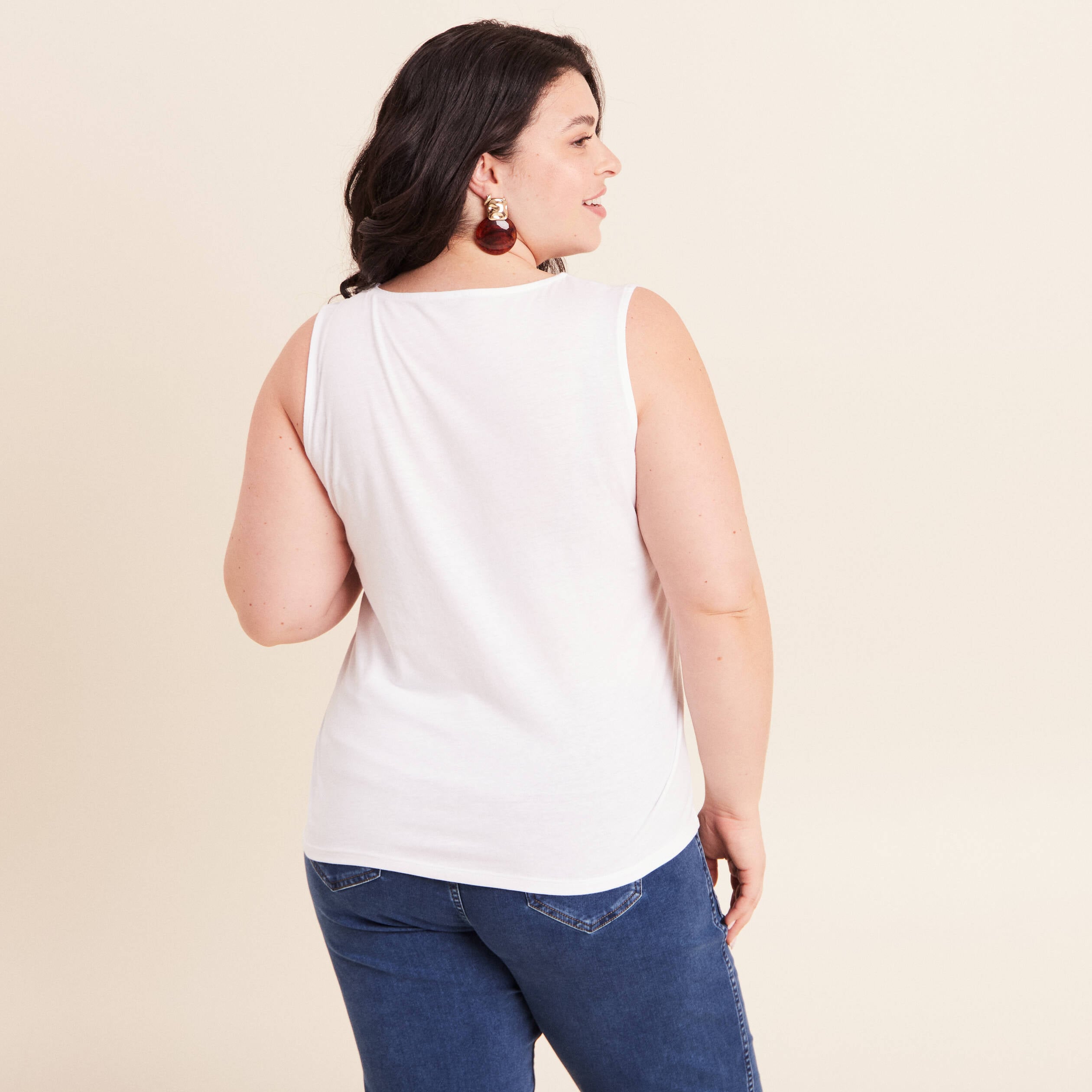D&eacute;bardeur col rond sans manches tress&eacute; blanc femme