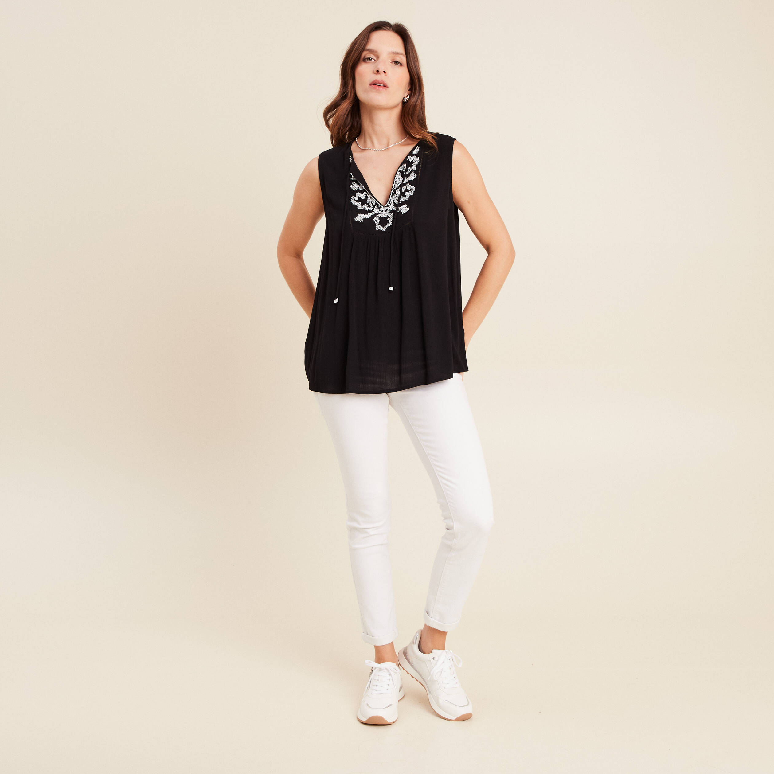 blouse ample sans manches col rond noir femme Blouse ample sans manches col rond noir femme