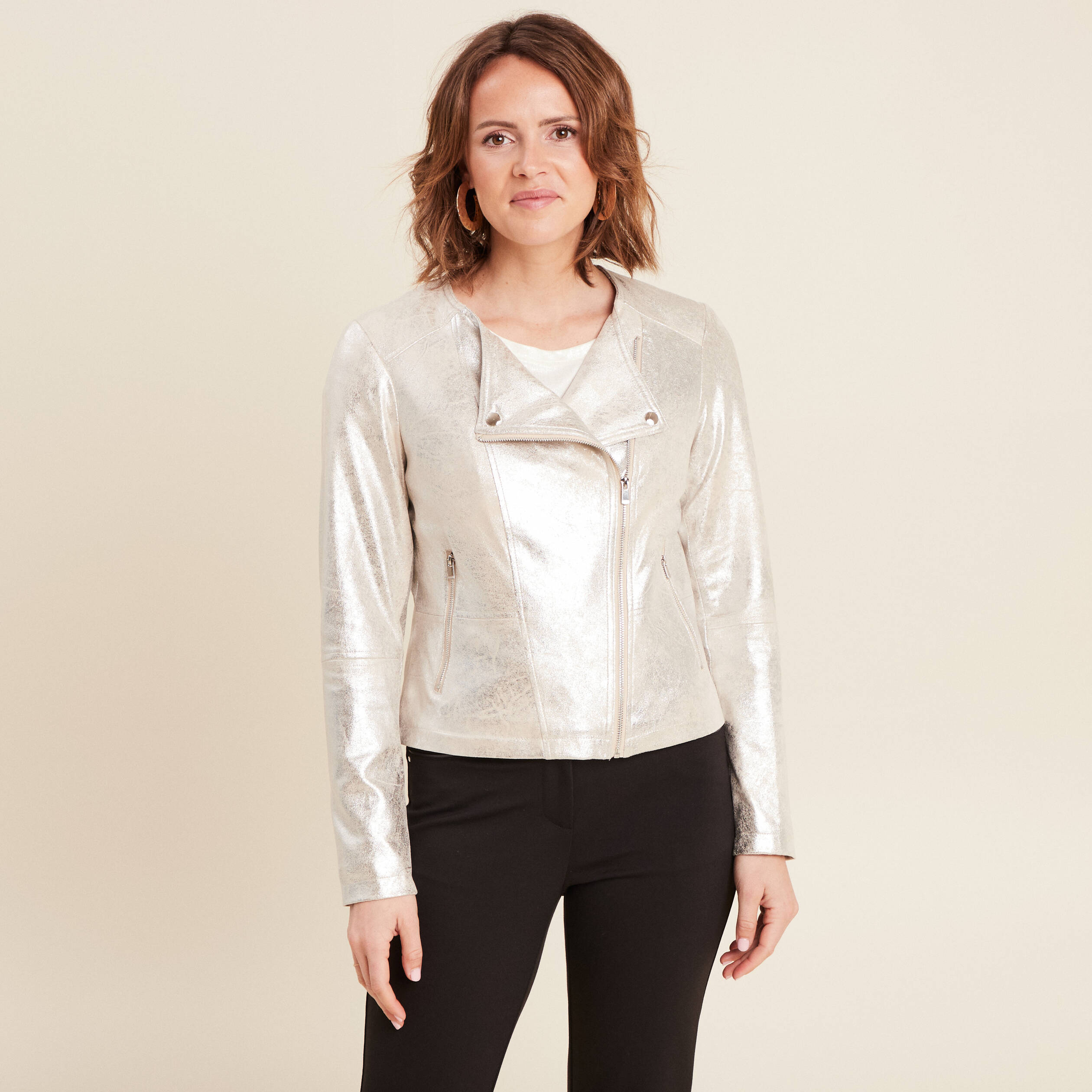 veste droite zippee couleur argent femme Veste droite zippée couleur argent femme