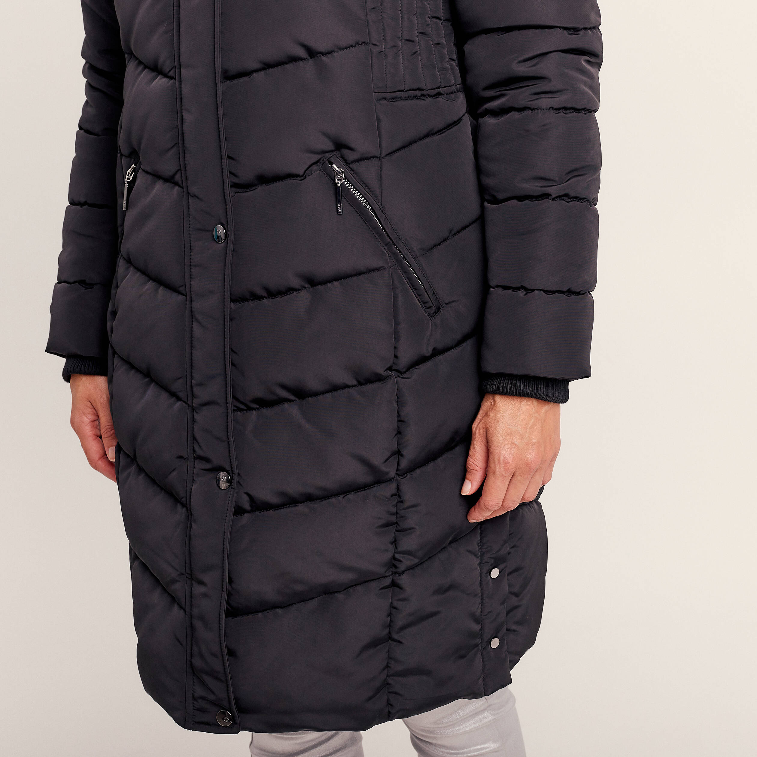 Doudoune deperlante longue a capuche noir femme Vibs