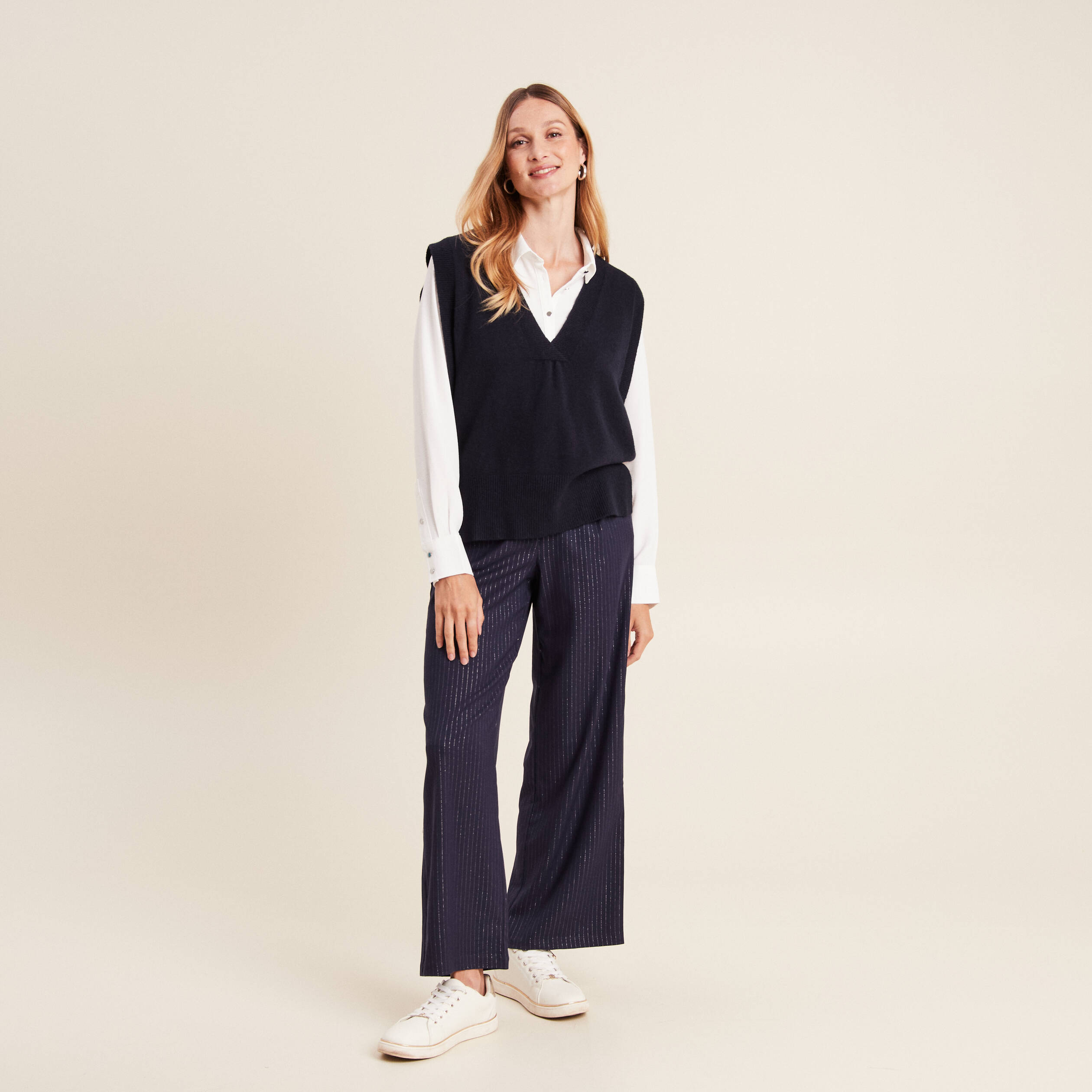 pull sans manches bleu fonce femme Pull sans manches bleu foncé femme