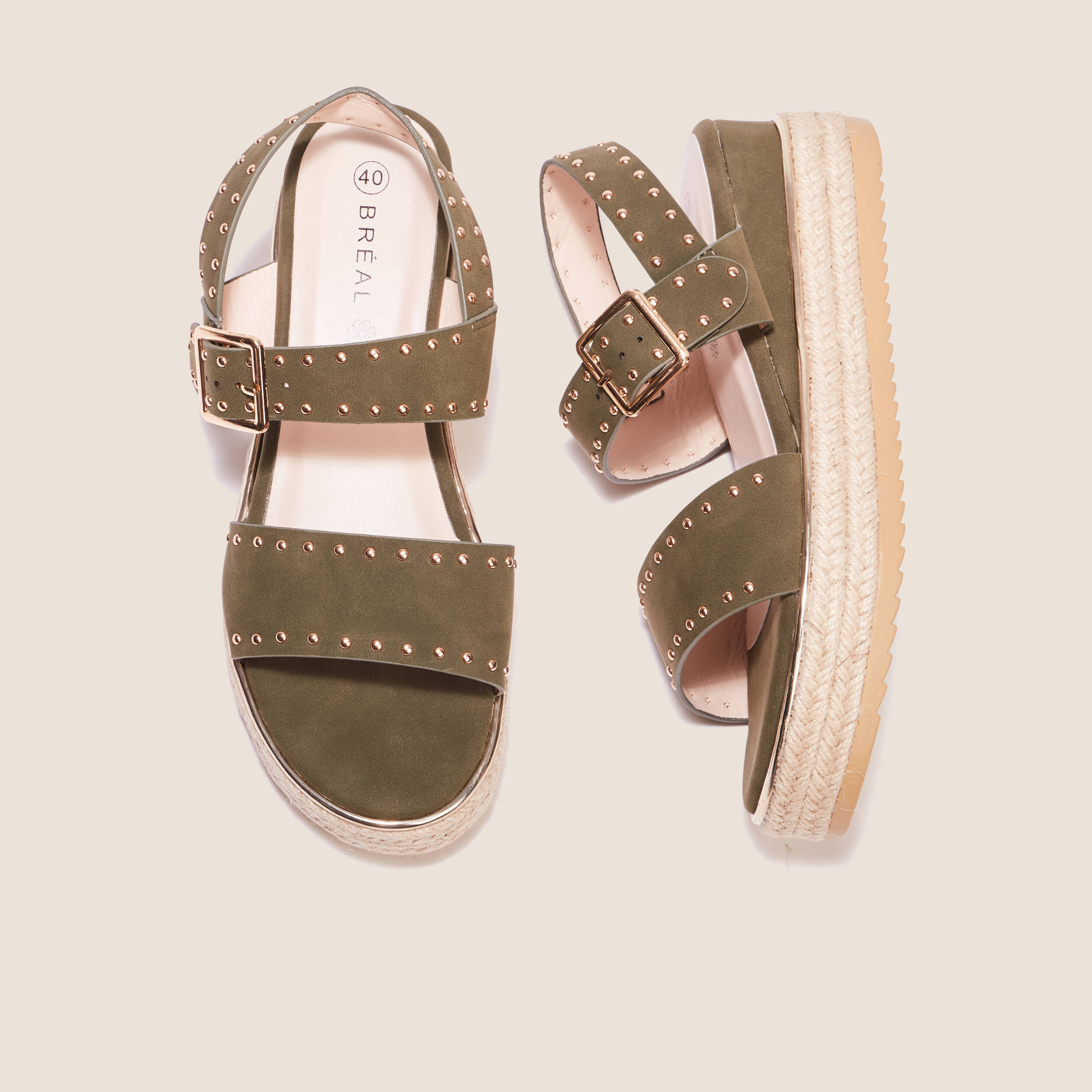 sandales plateformes a clous vert kaki femme Sandales plateformes à clous vert kaki femme