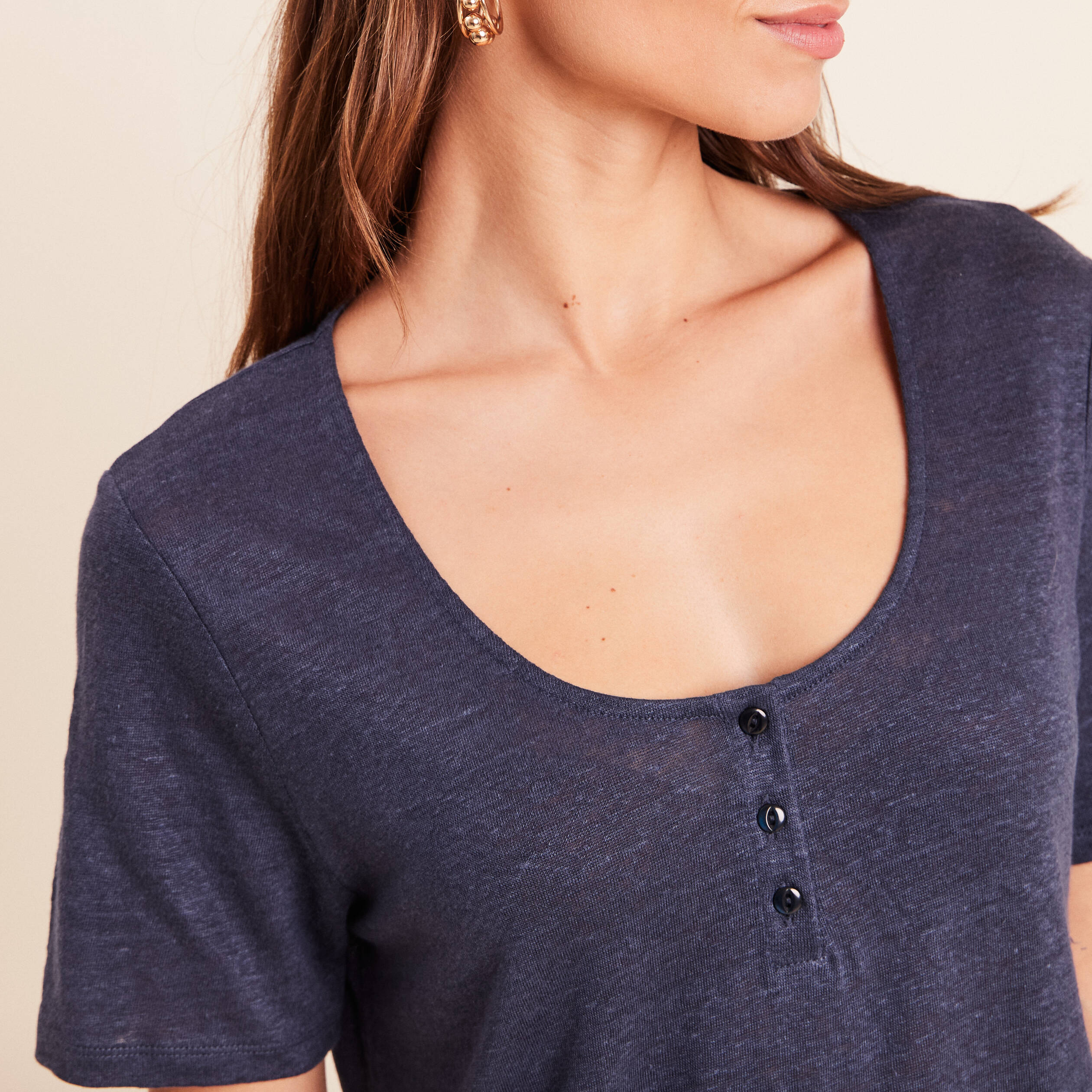 T-shirt droit col rond manches courtes bleu marine femme