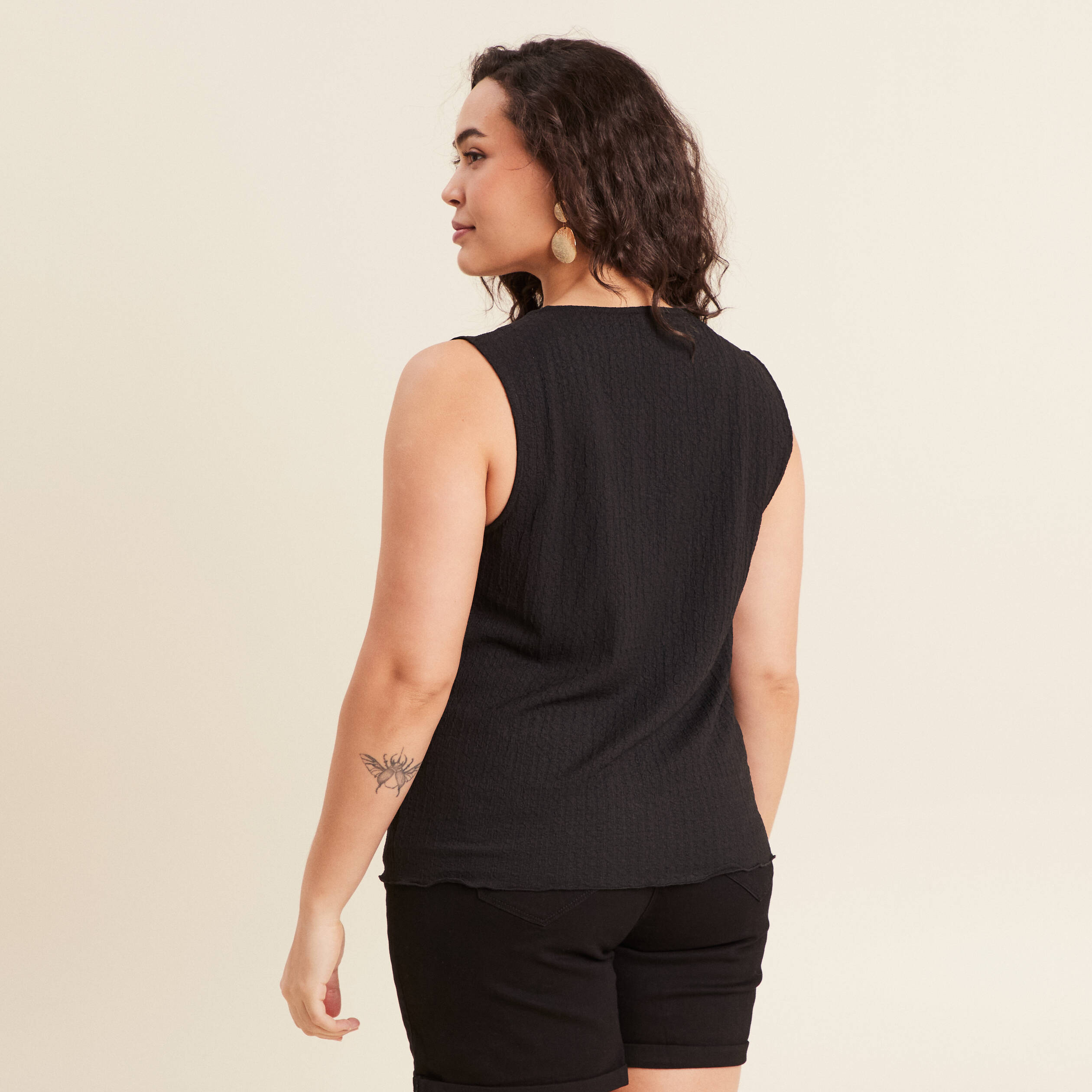debardeur sans manches noir femme Débardeur sans manches noir femme