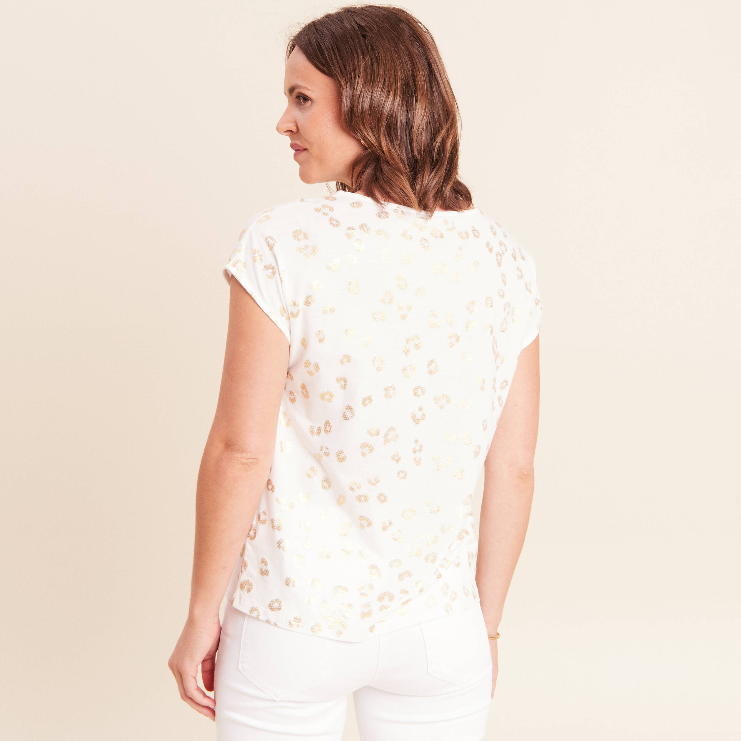 T-shirt droit col v manches courtes couleur or femme