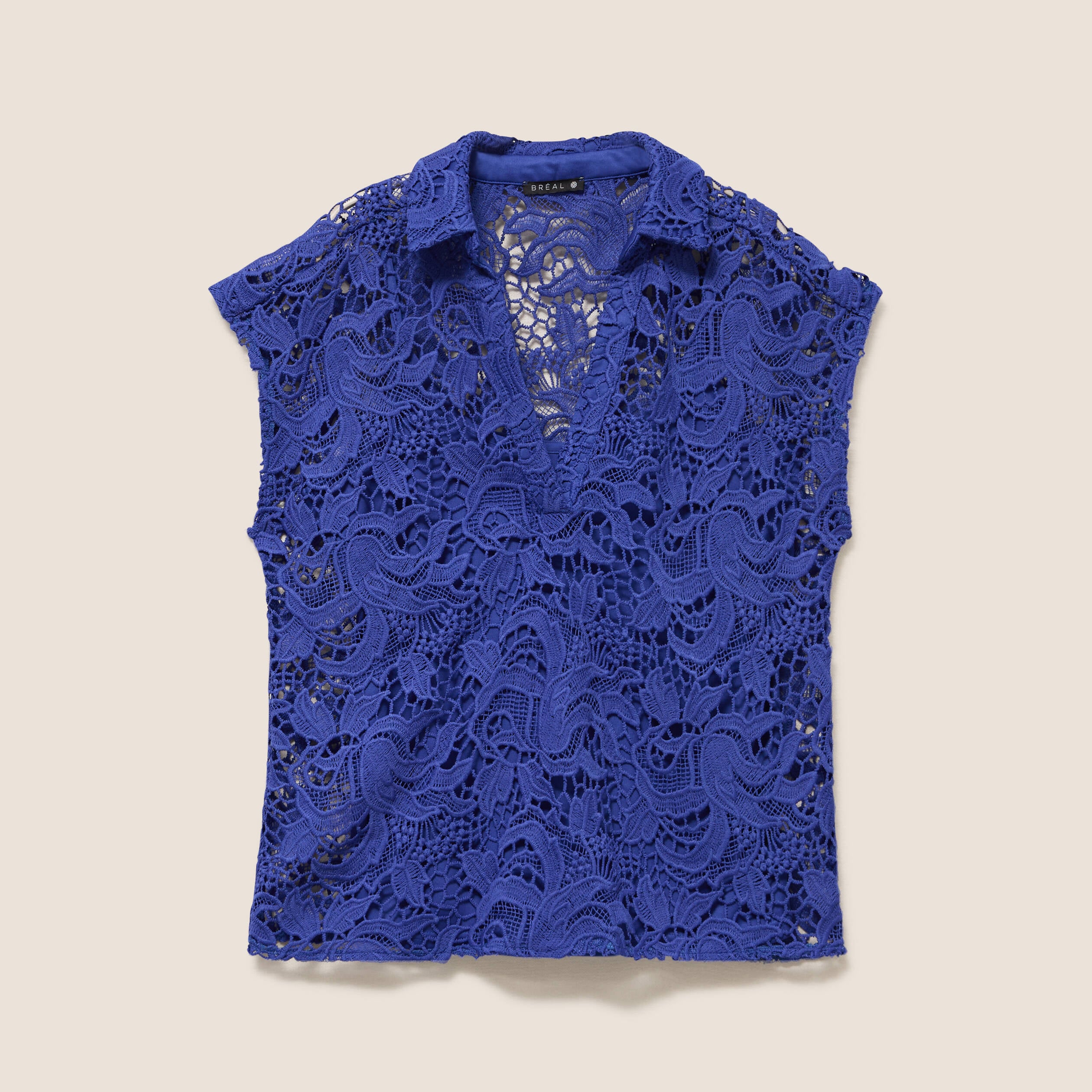 Blouse manches courtes aspect dentelle bleu fonc&eacute; femme