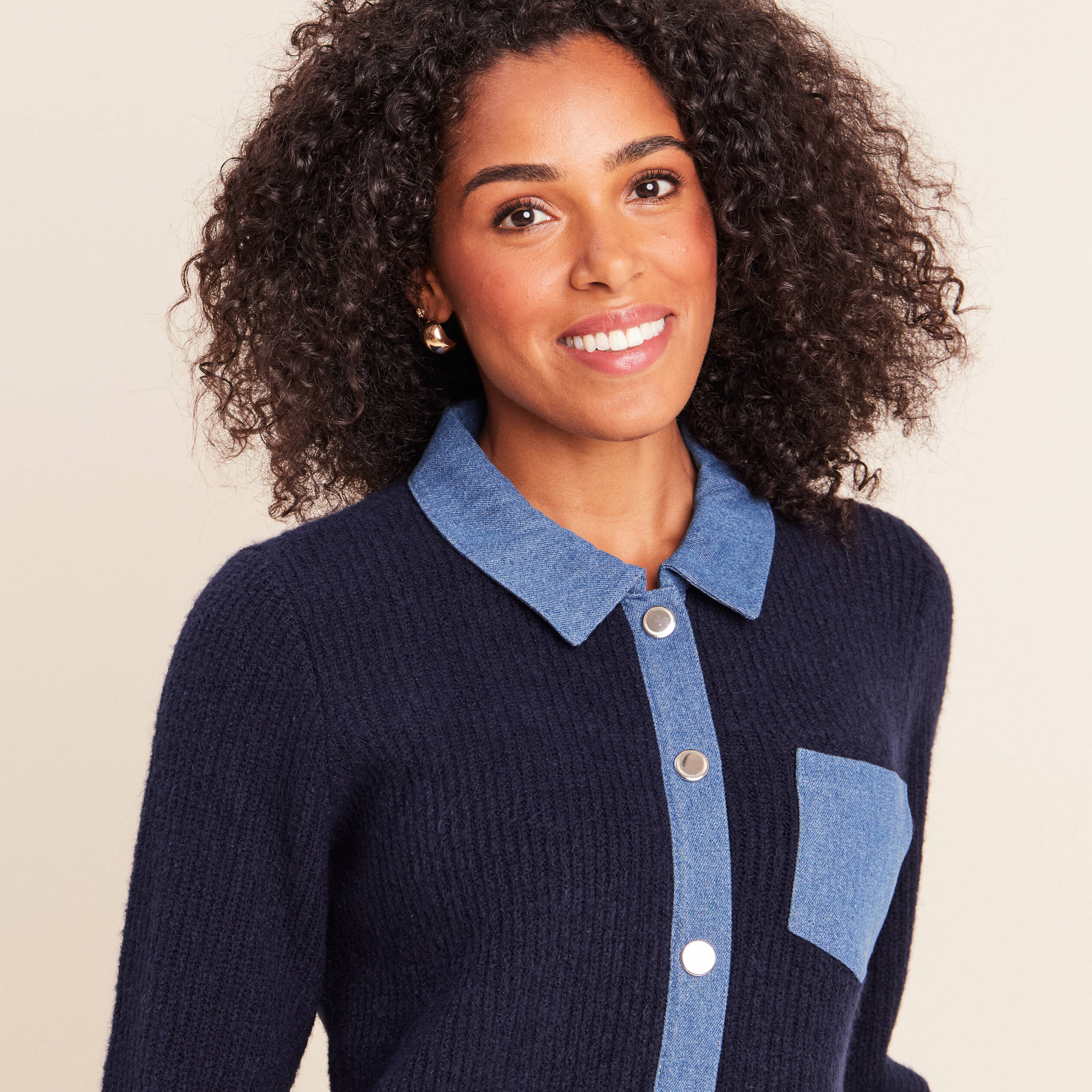 Veste col chemise manches longues bleu fonc&eacute; femme