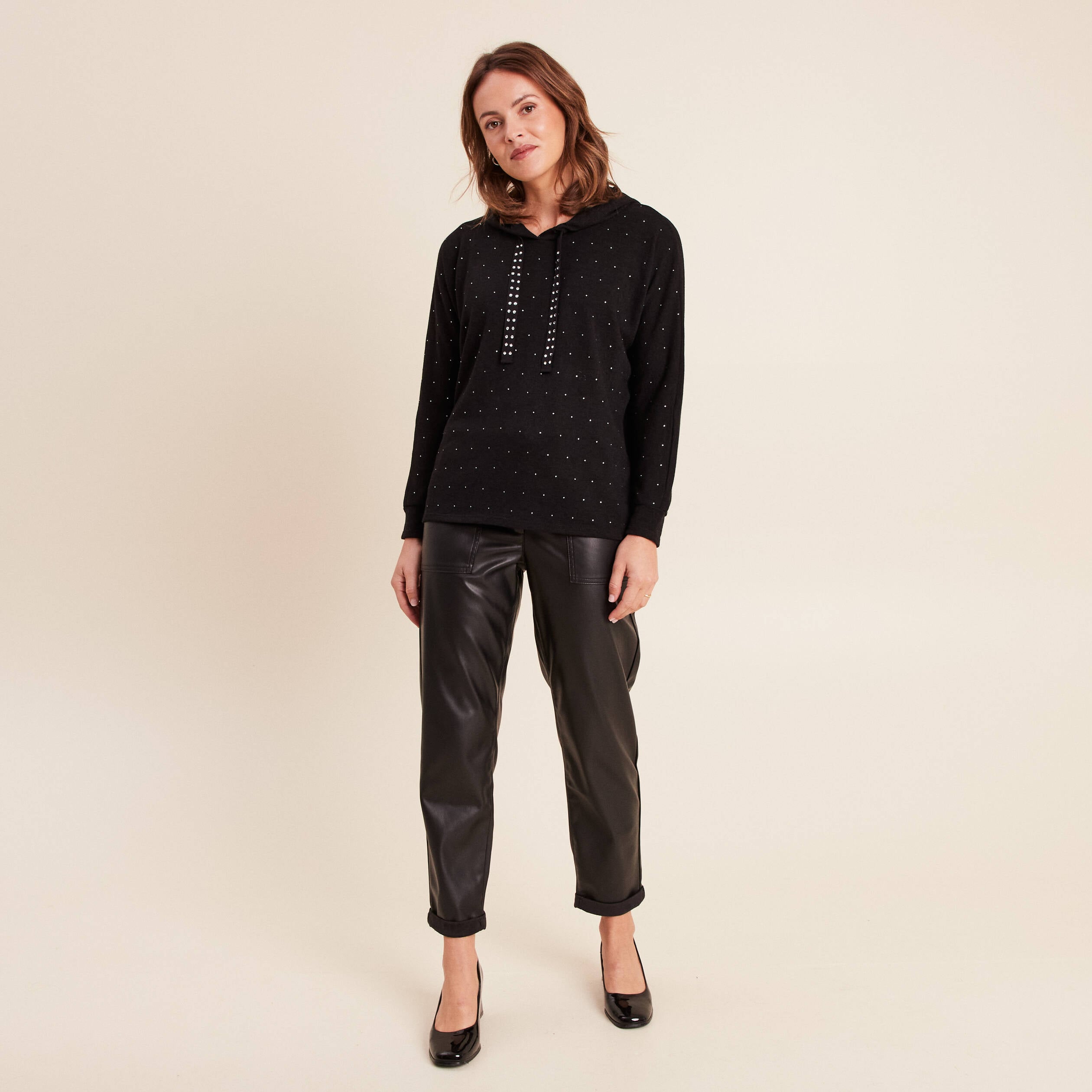 Sweat &agrave; capuche manches longues strass noir femme