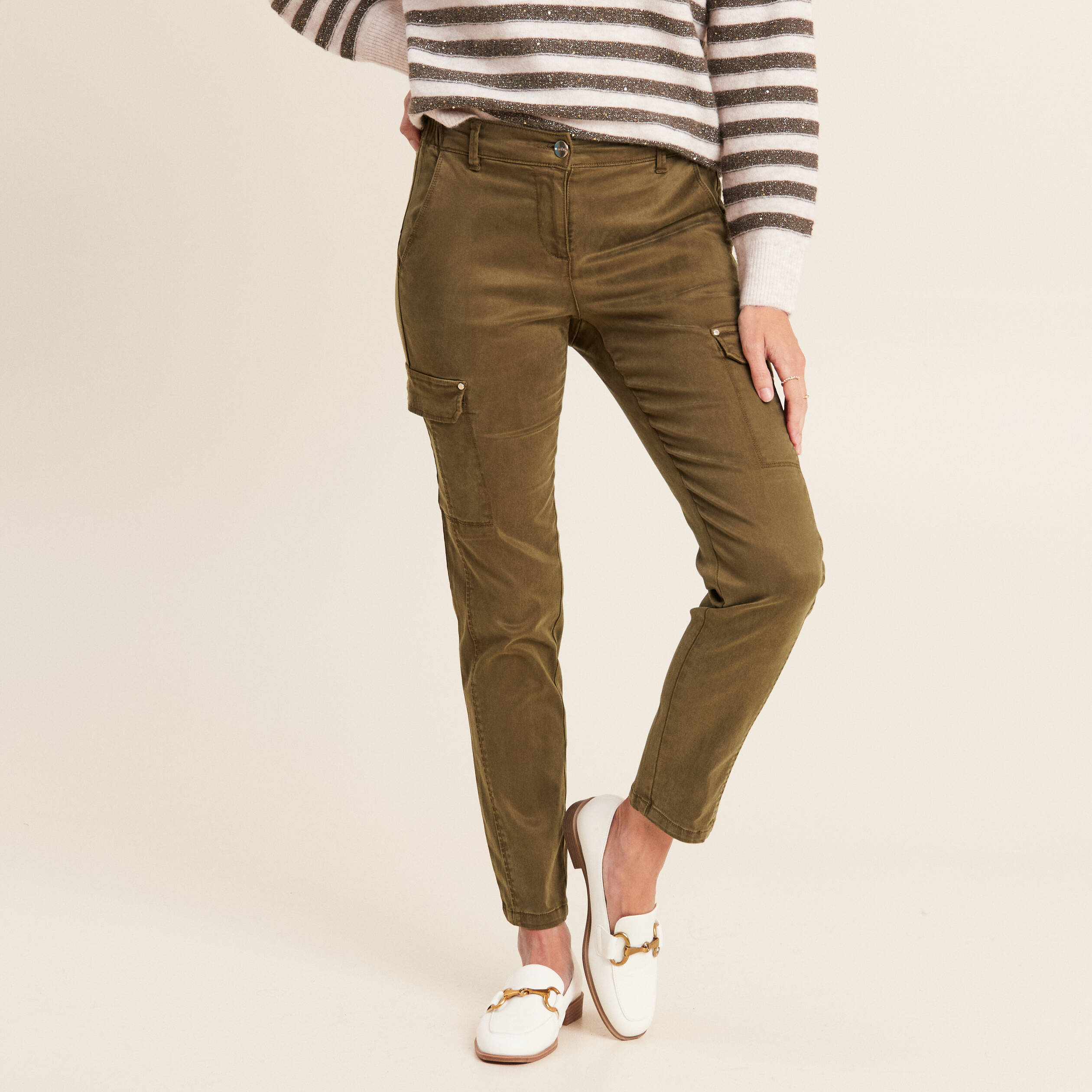 Pantalon élégant Femme Vert Kaki Satiné - Taille 36 (XS/S) - Neuf Sans étiquettes - Marque Exté