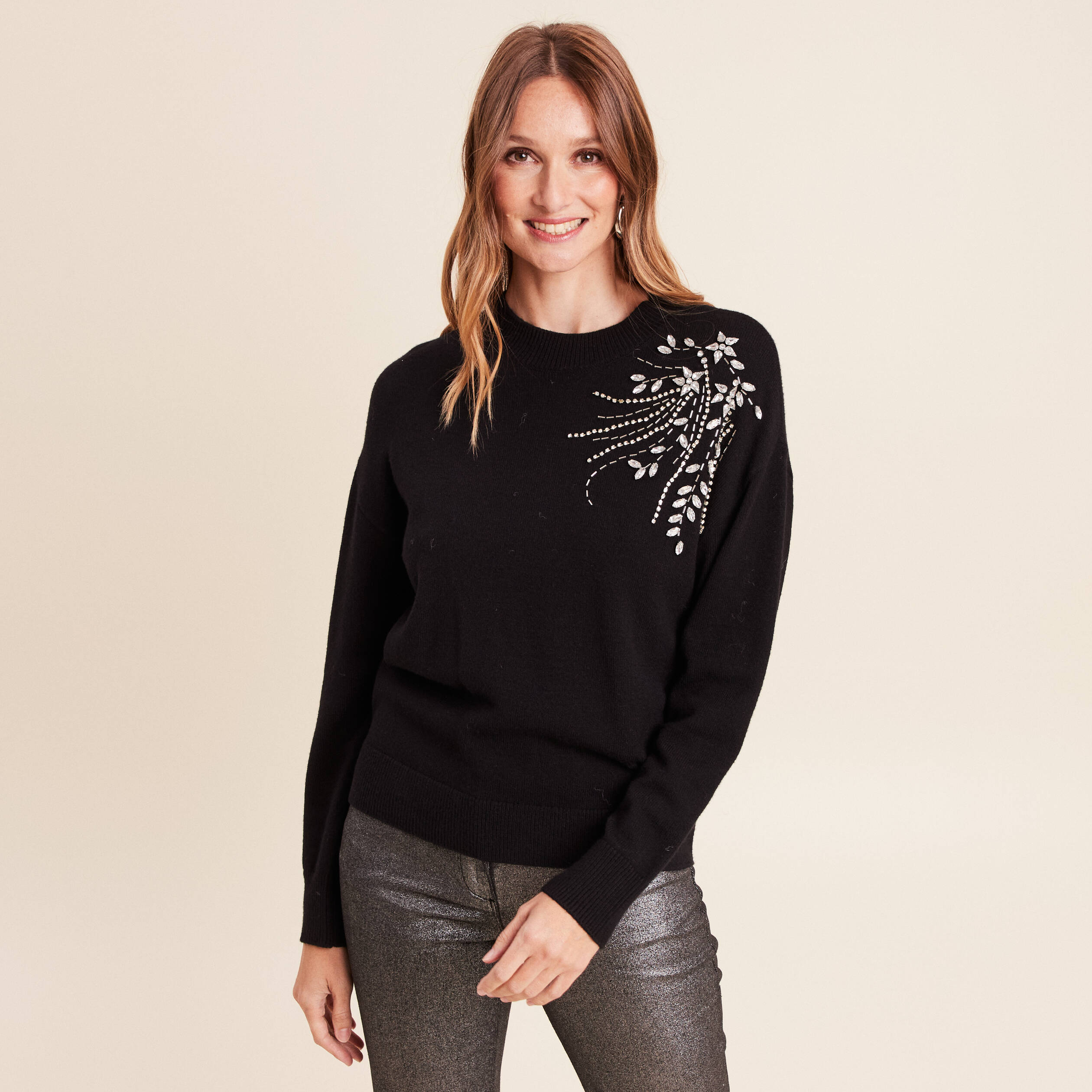 Pull col montant manches longues strass noir femme
