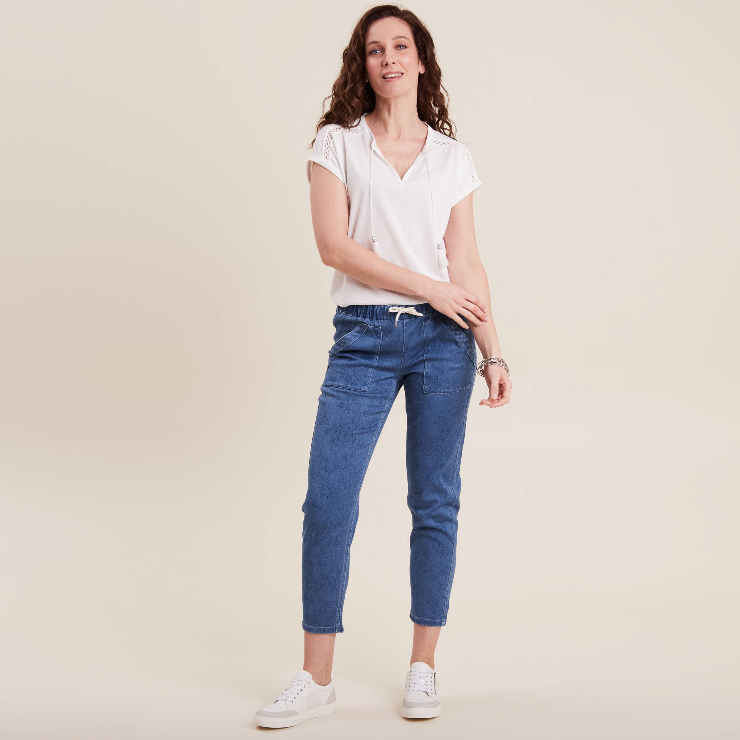 jean carotte taille elastiquee bleu ciel femme Jean carotte taille élastiquée bleu ciel femme