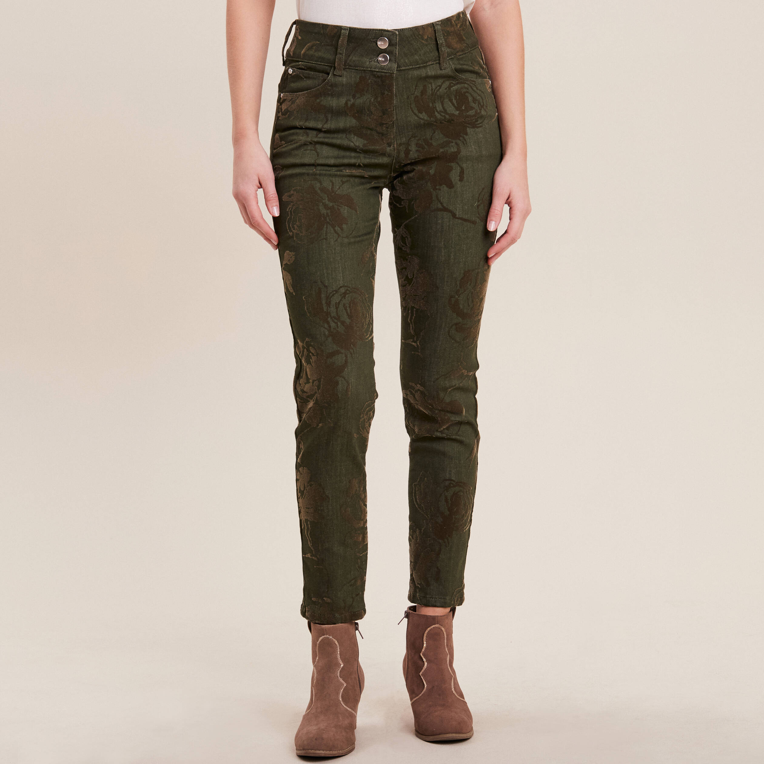 Jean ajusté taille standard vert kaki femme