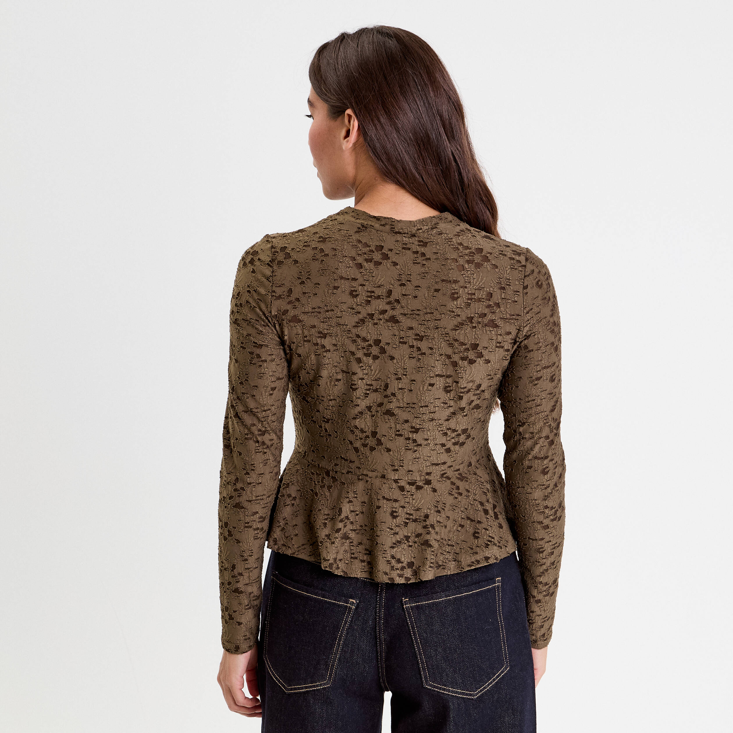 Blouse ajust&eacute;e col rond manches longues vert kaki femme