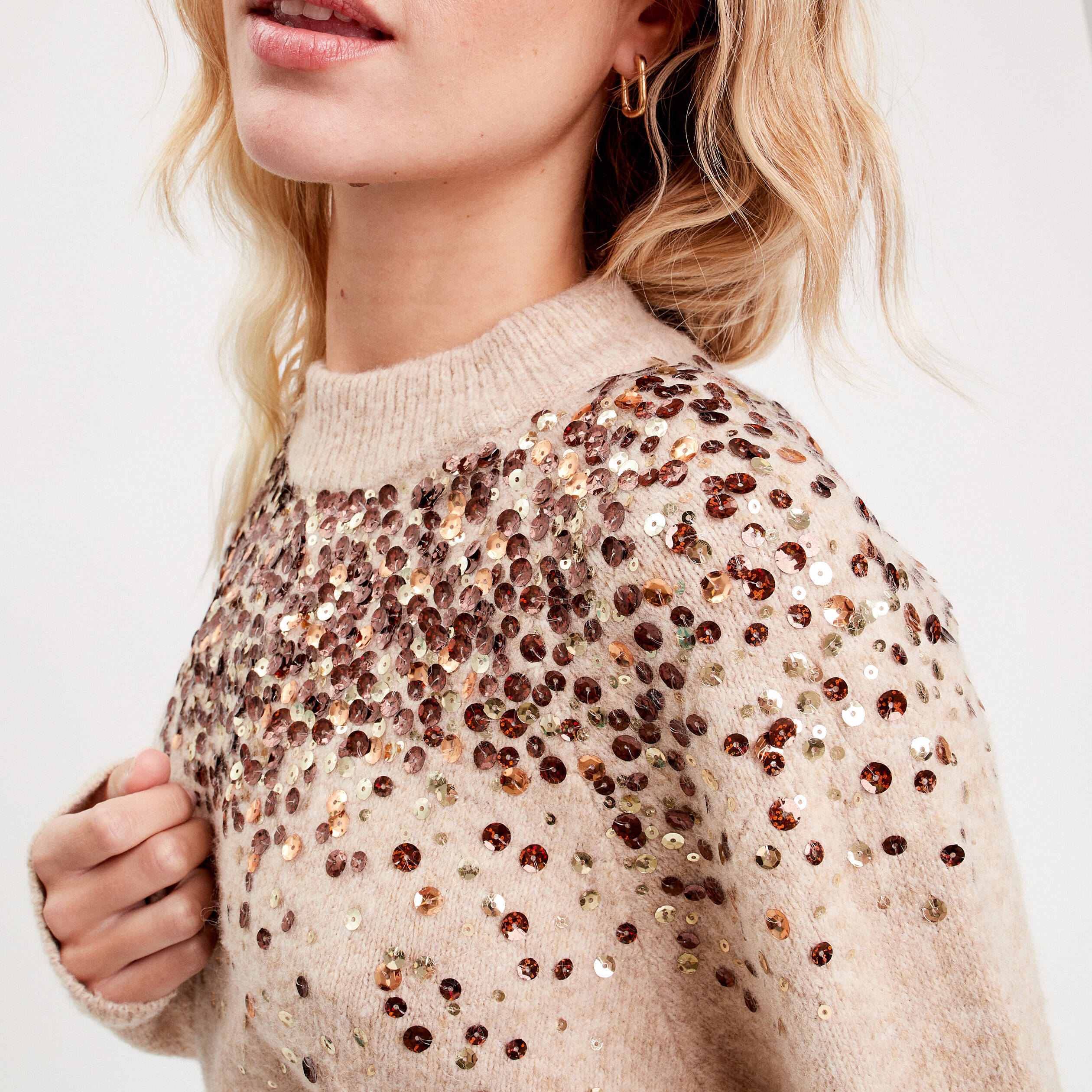 Pull sequins et strass beige femme