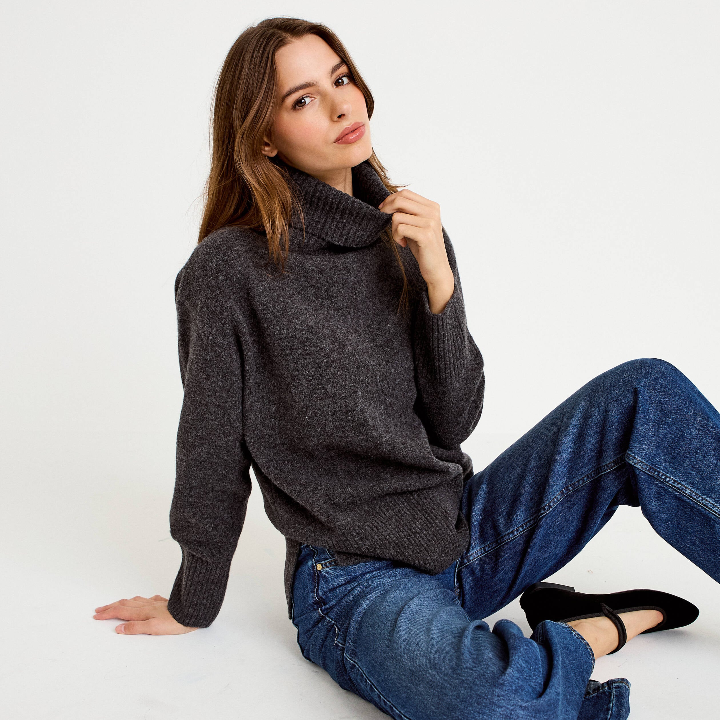 Pull col roul&eacute; manches longues gris femme