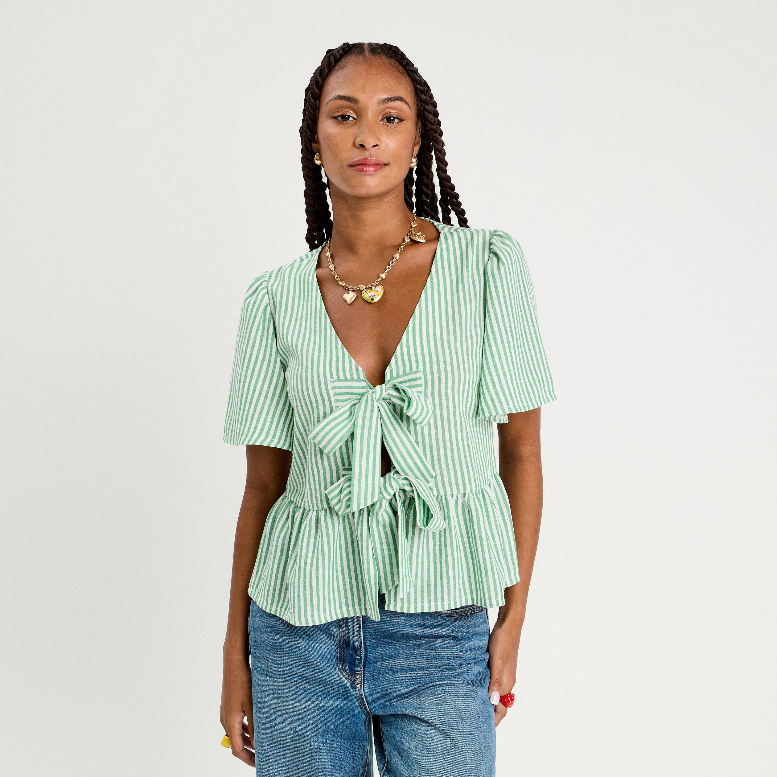 blouse manches courtes noeuds vert prairie femme Blouse manches courtes noeuds vert prairie femme