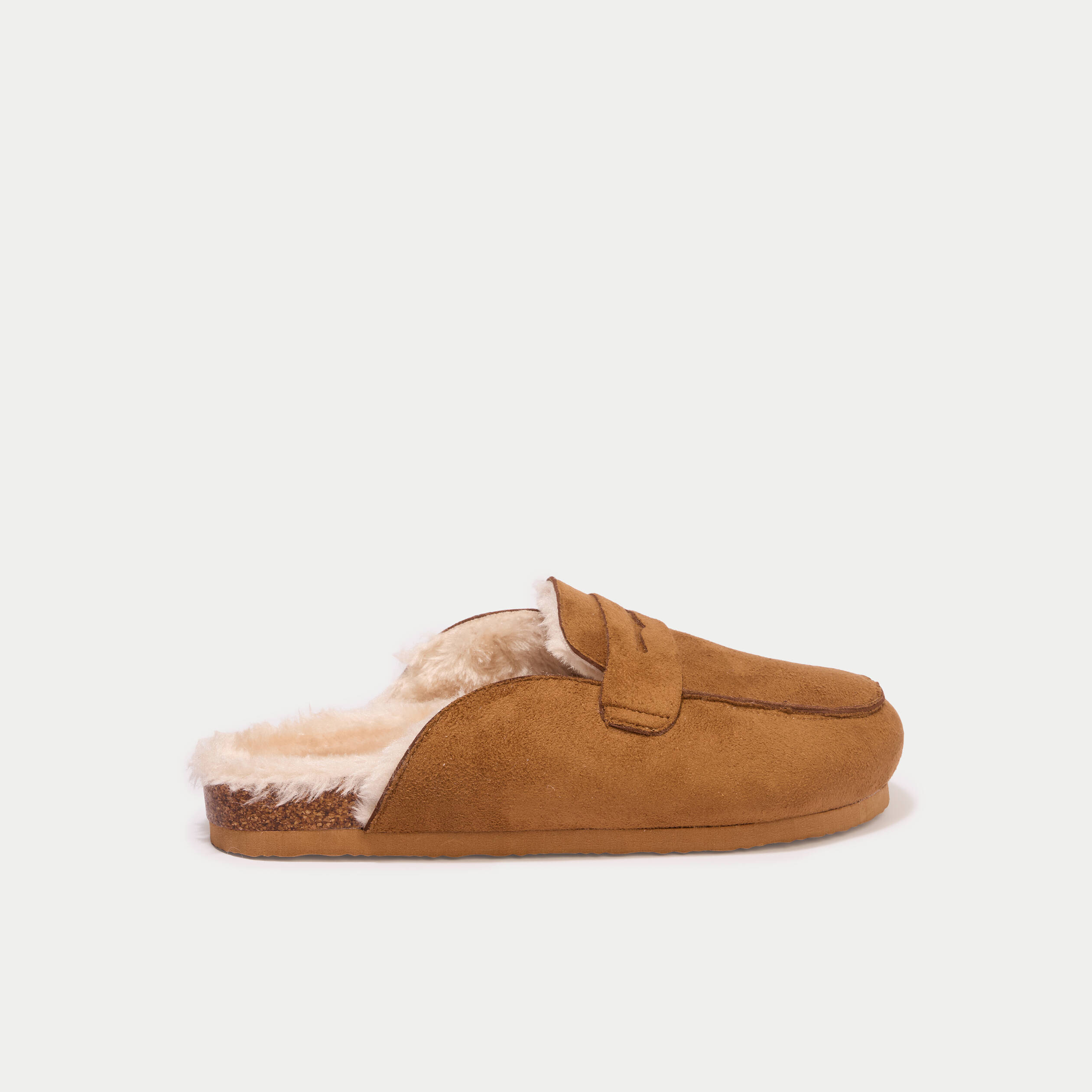 Chaussons aspect daim camel femme