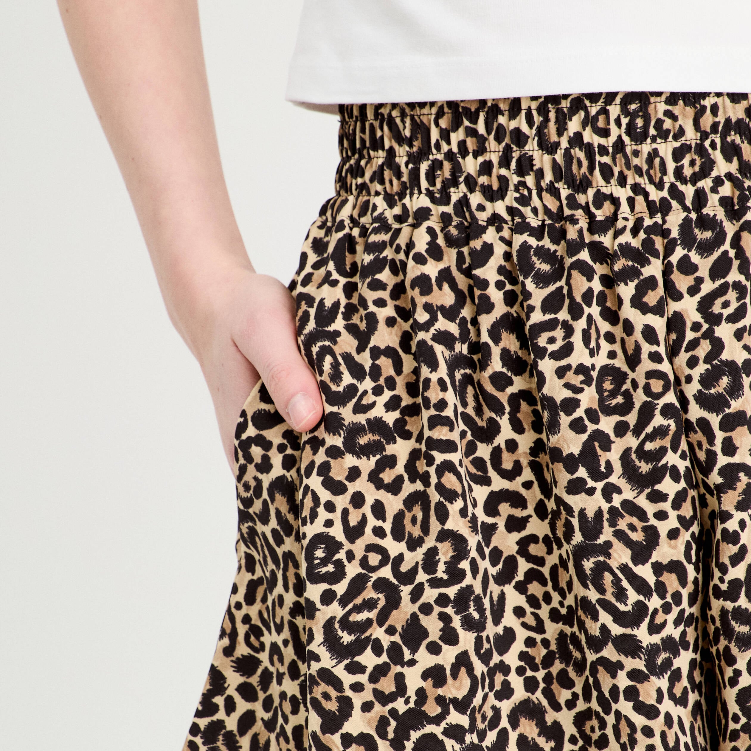 Short fluide regular beige femme
