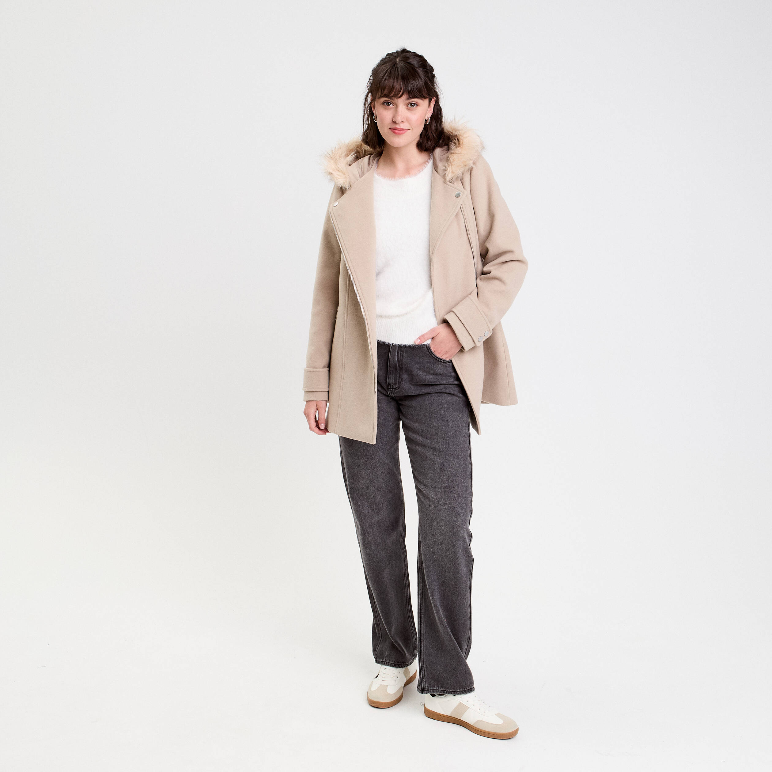 Manteau droit avec capuche beige femme