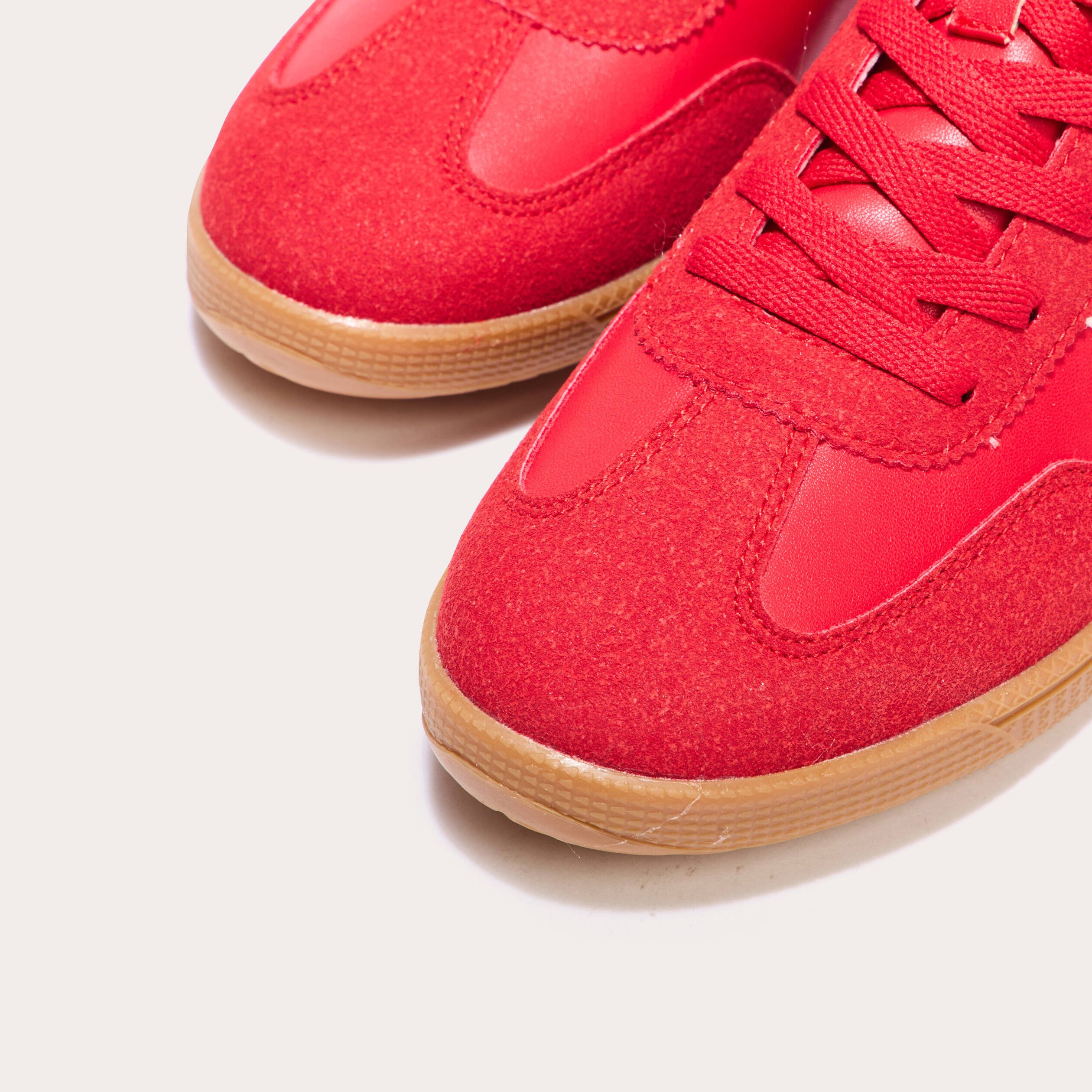 Baskets basses à lacets rouge femme