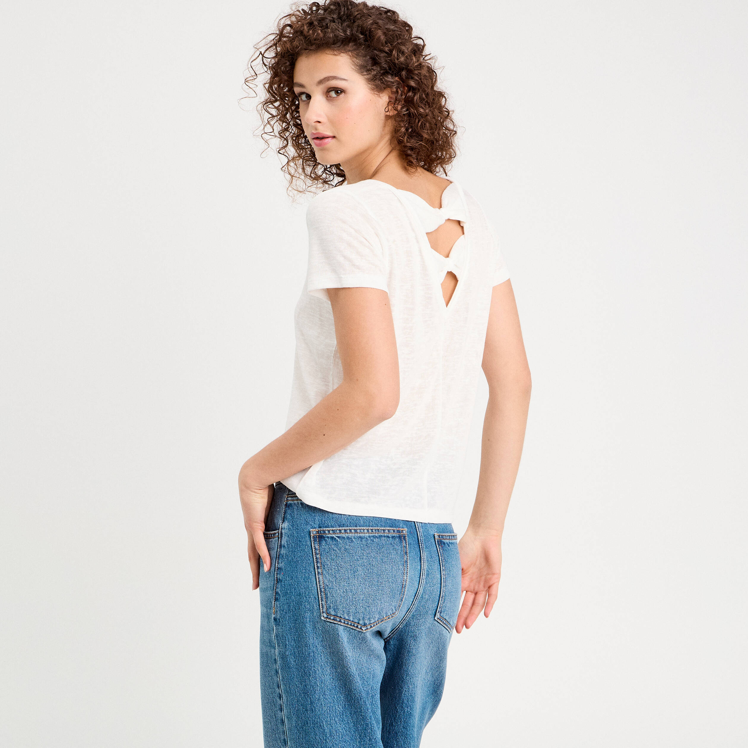 t shirt noeuds dos ecru femme T-shirt noeuds dos ecru femme