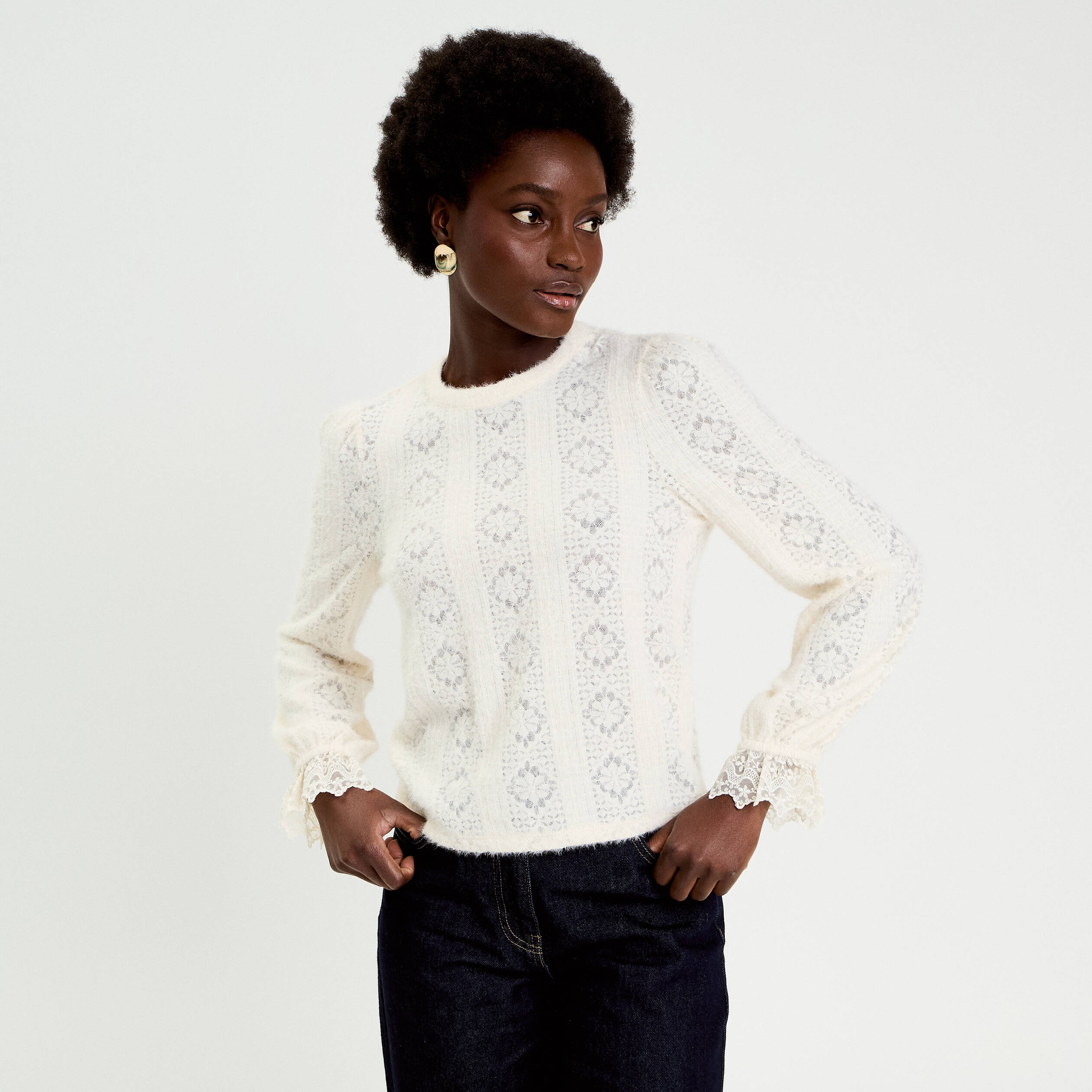 Top dentelle manches longues col rond ivoire femme