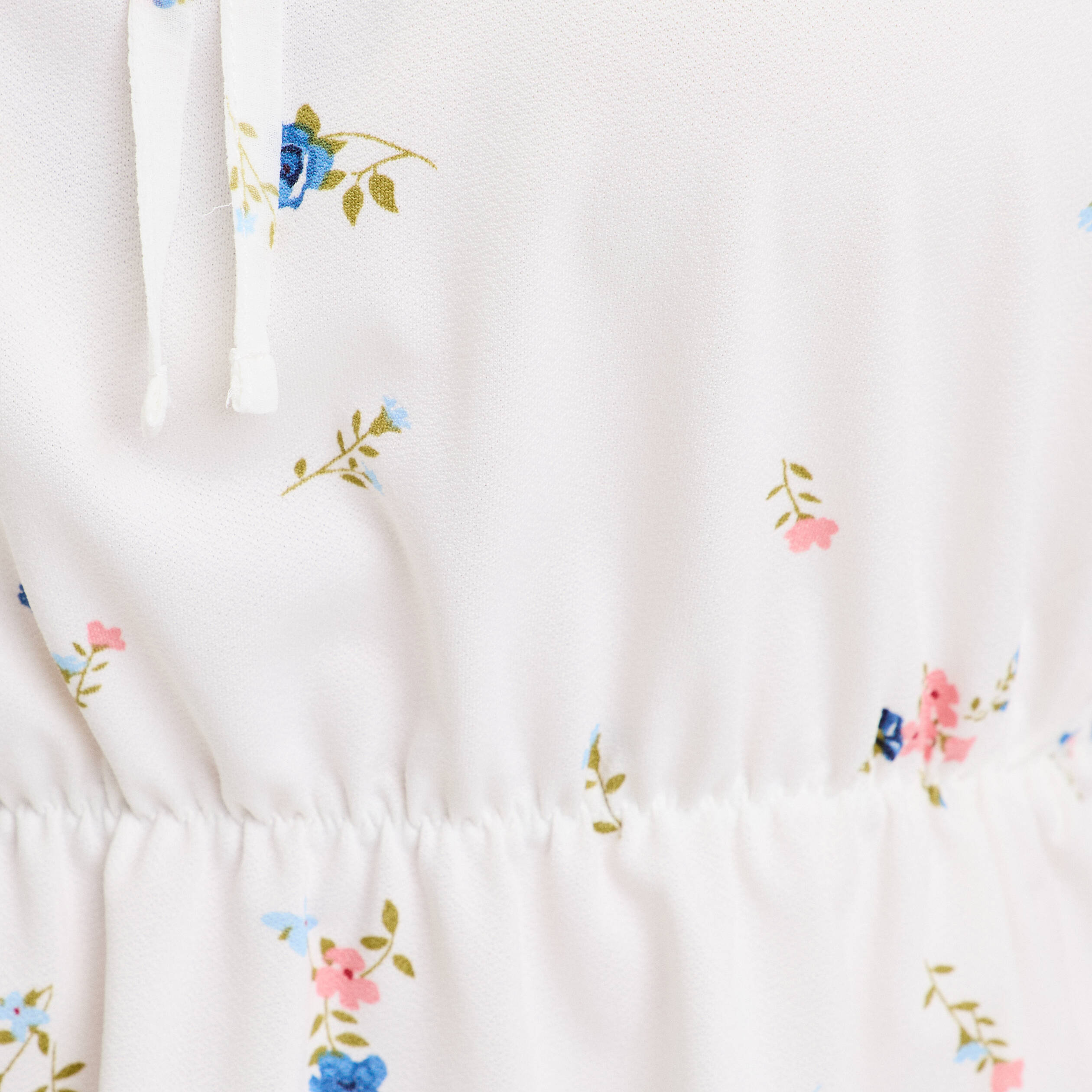 Blouse col V manches courtes blanc femme