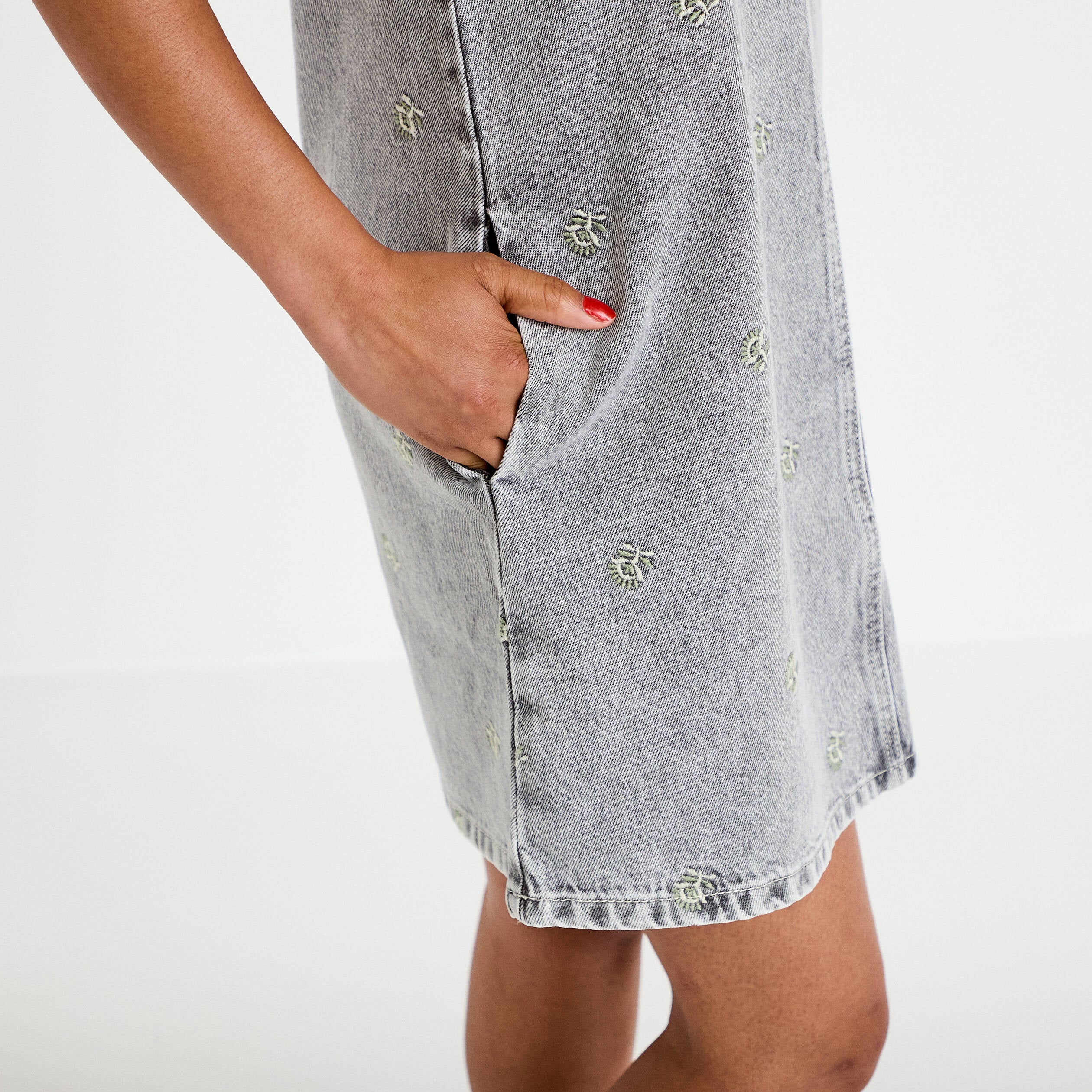 Robe courte droite en jean sans manches denim gris femme