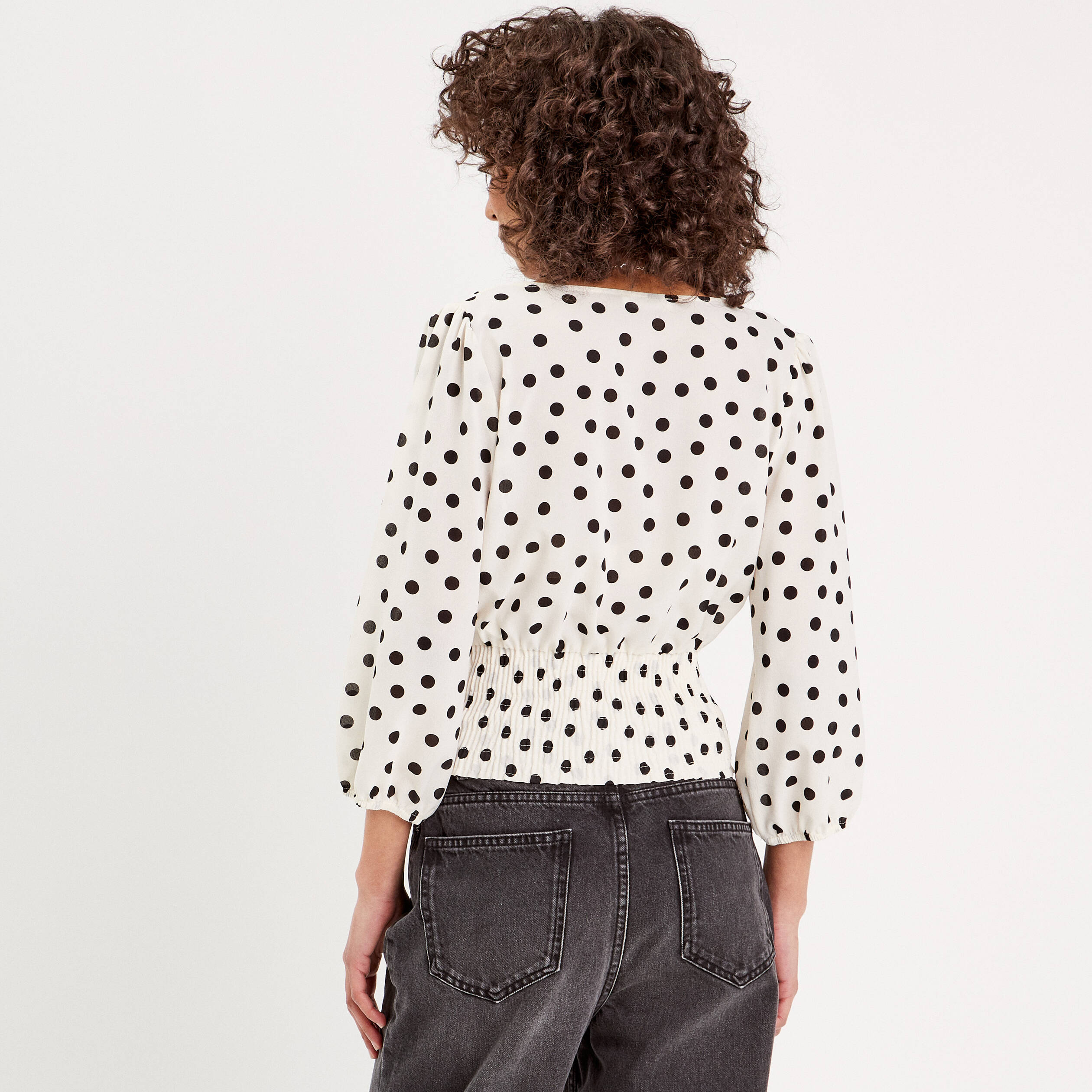 Blouse noire et blanche femme hotsell
