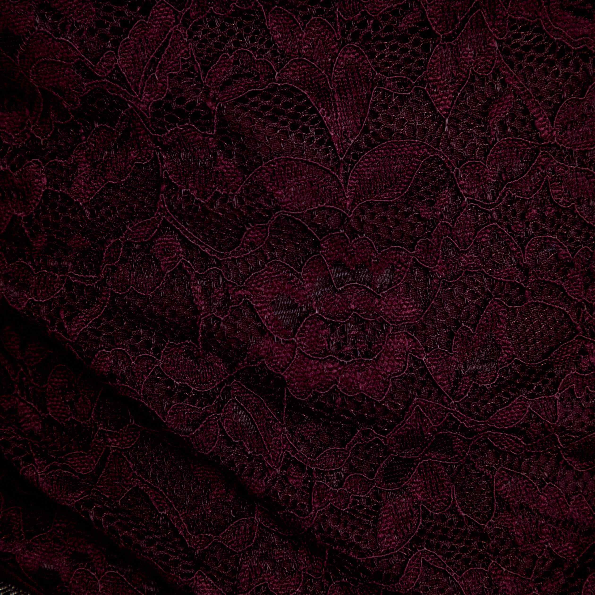 Body ajust&eacute; dentelle col bateau violet fonc&eacute; femme