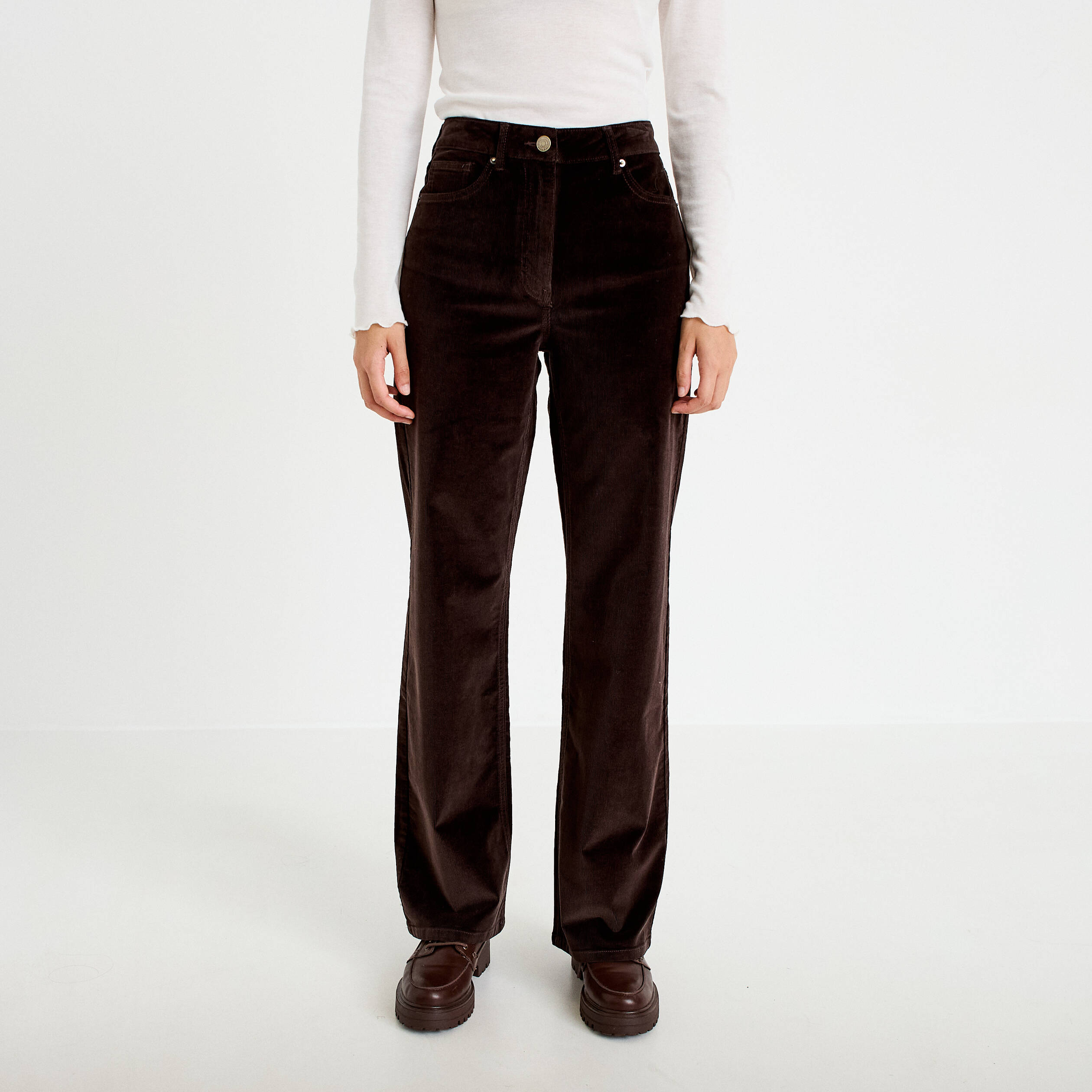 Pantalon bootcut taille haute velours marron fonc&eacute; femme