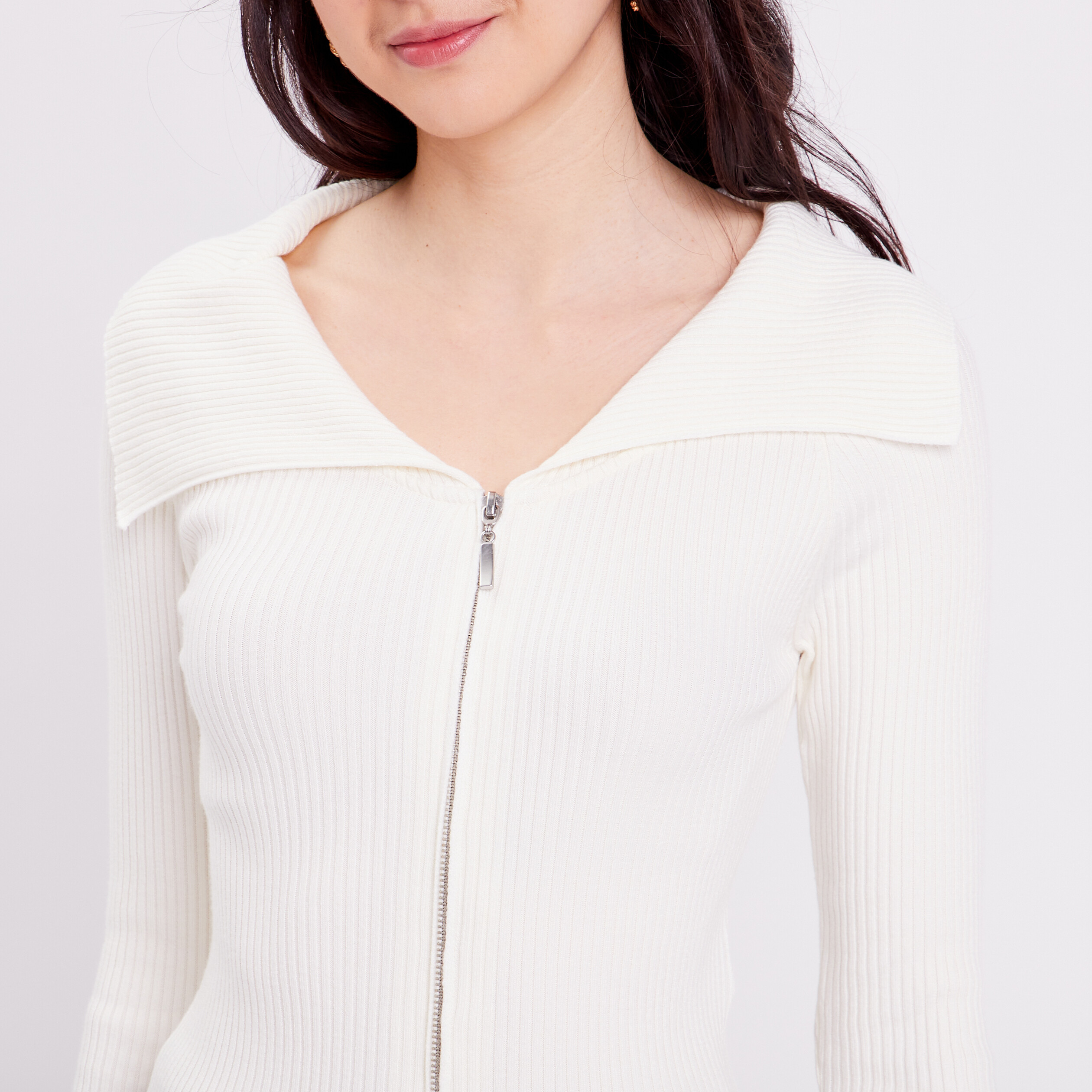 gilet cropped zippe col bardot ecru femme Gilet cropped zippé col bardot ecru femme