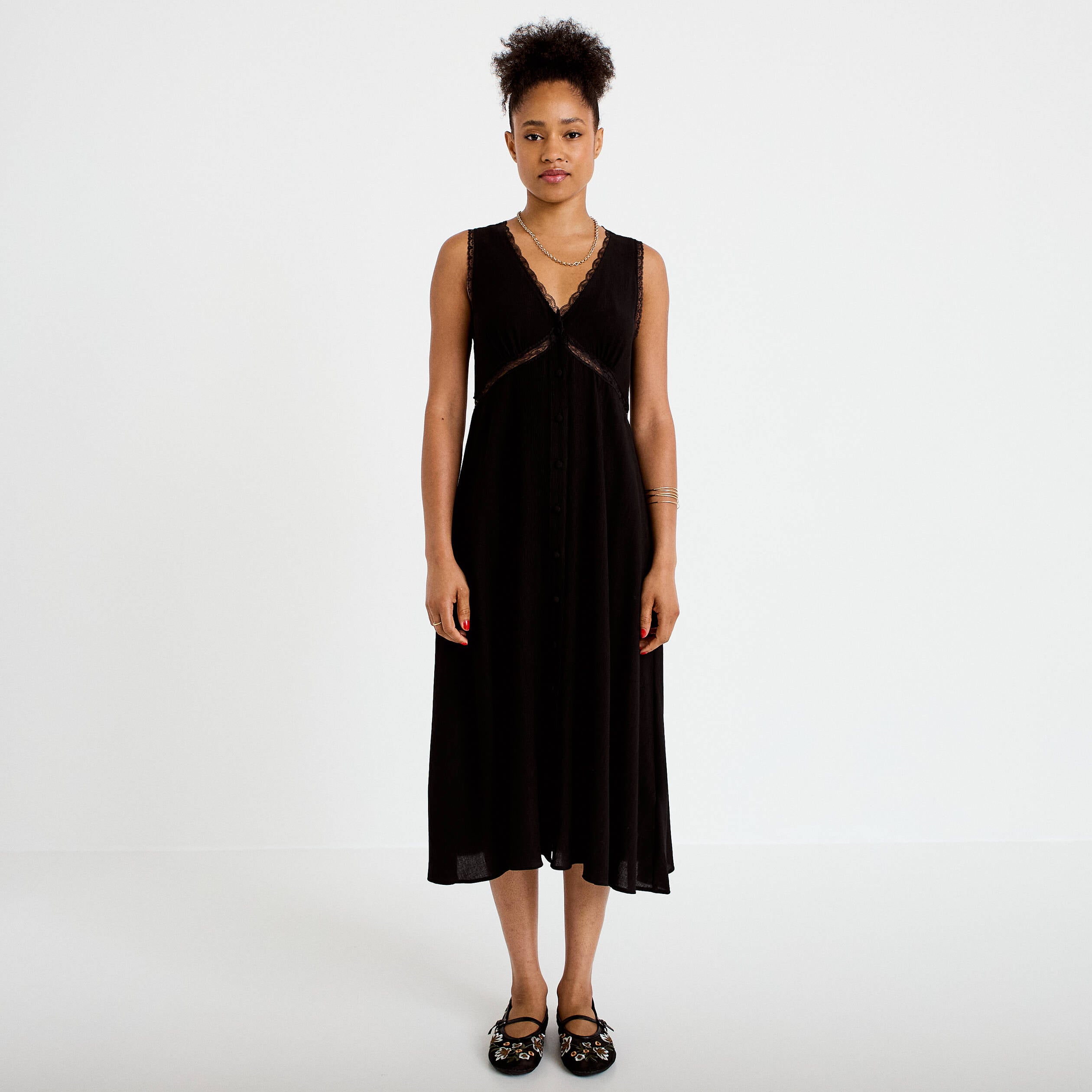Robe longue droite sans manches col v noir femme