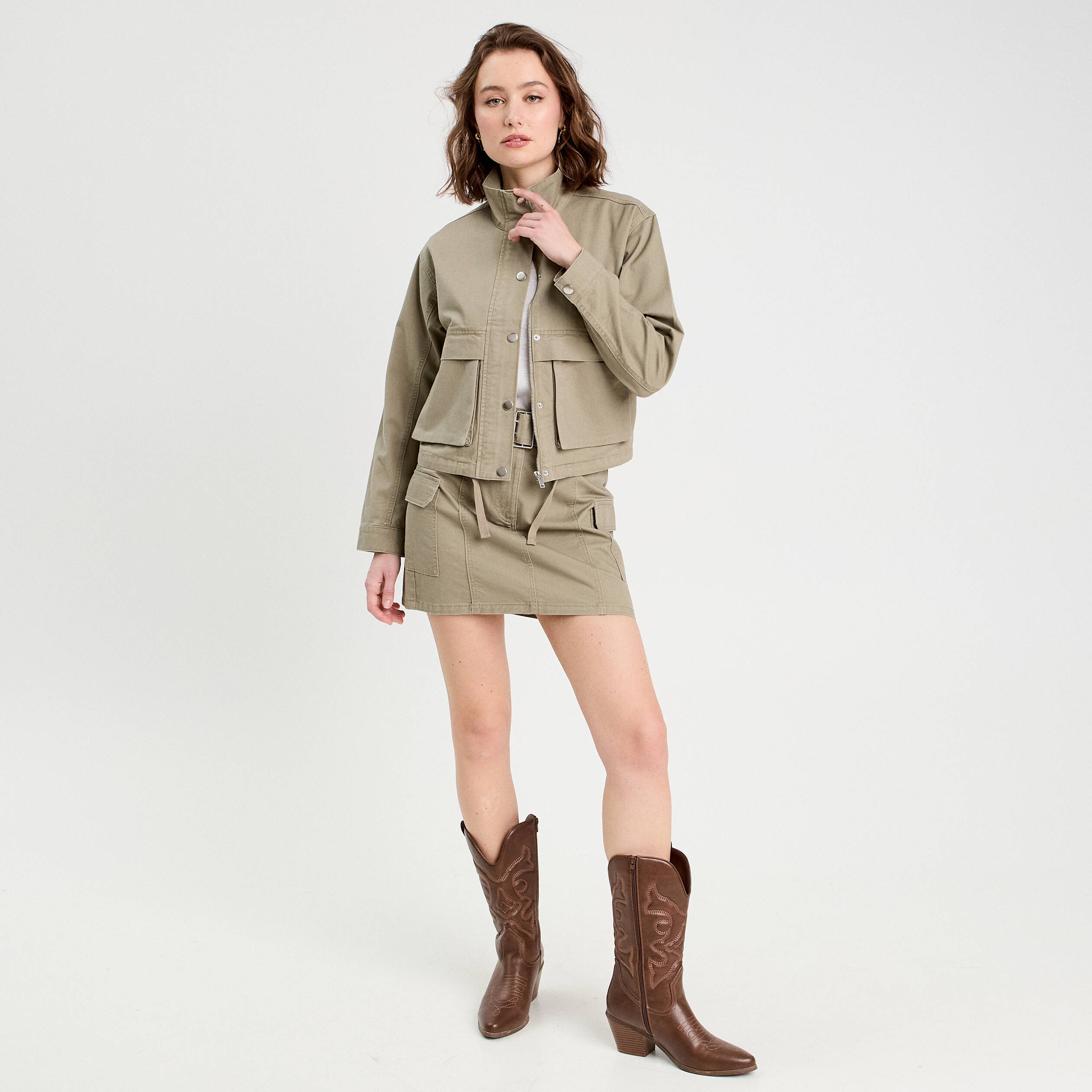 Veste droite col montant vert kaki femme