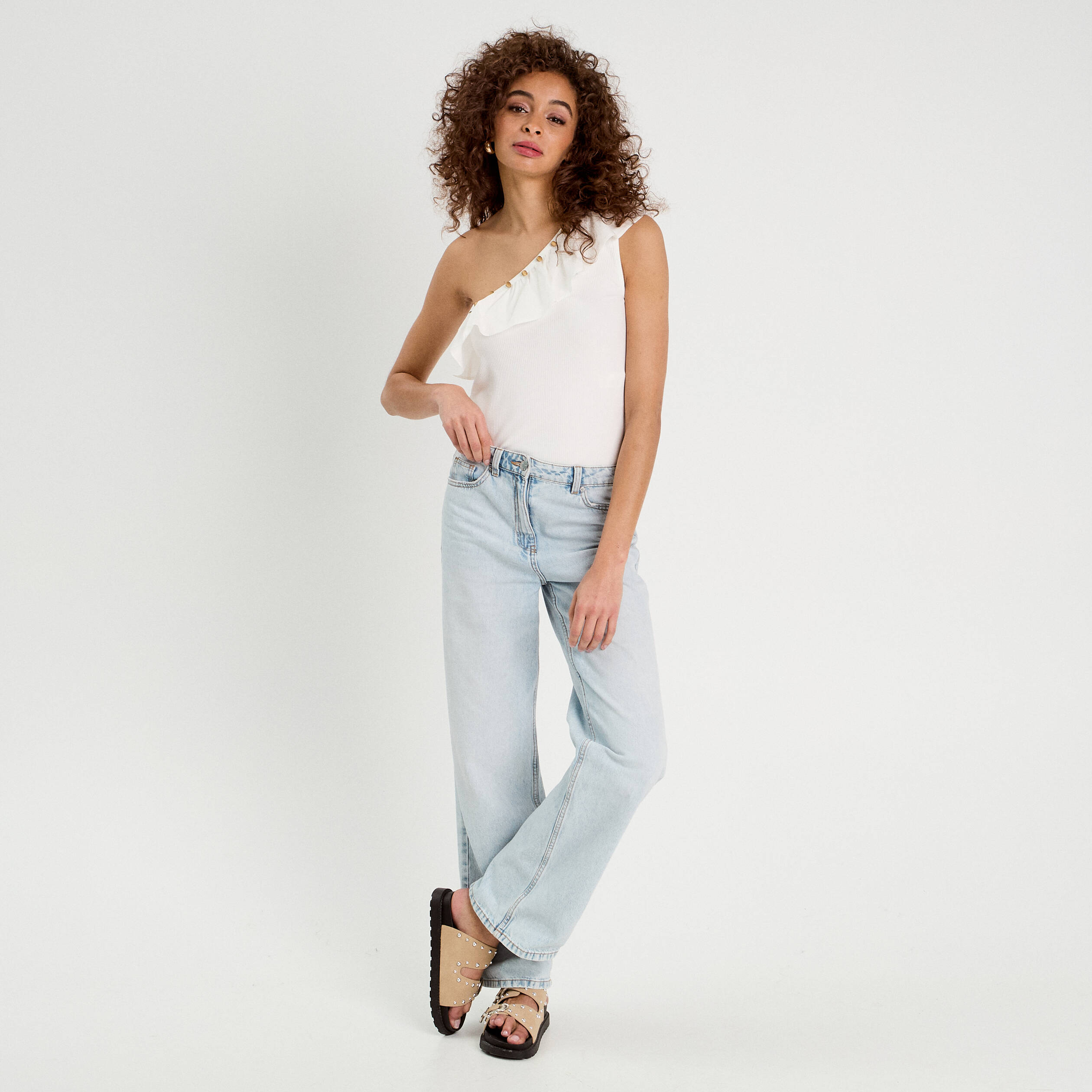 D&eacute;bardeur asym&eacute;trique ecru femme