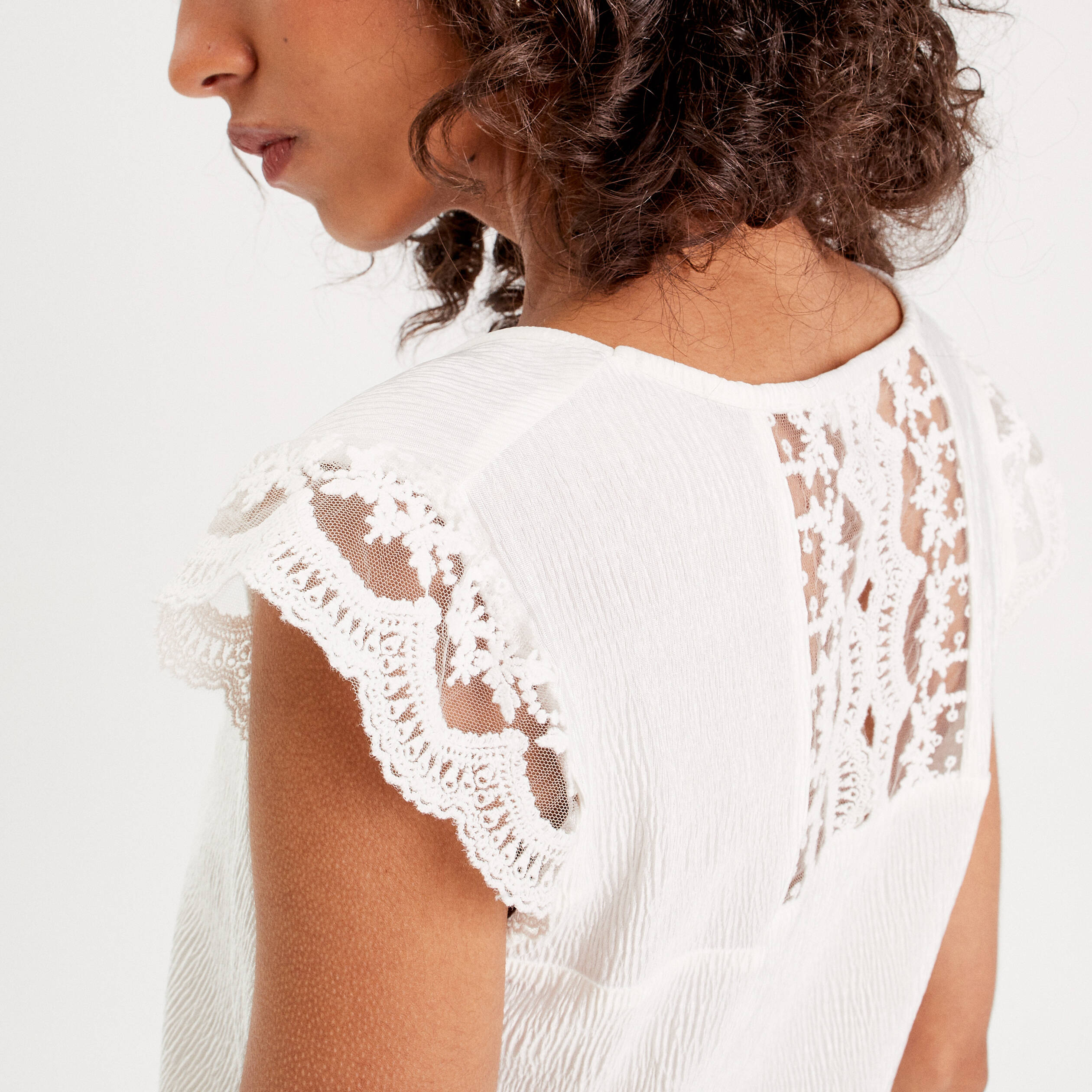 top sans manches plisse ecru femme Top sans manches plissé ecru femme