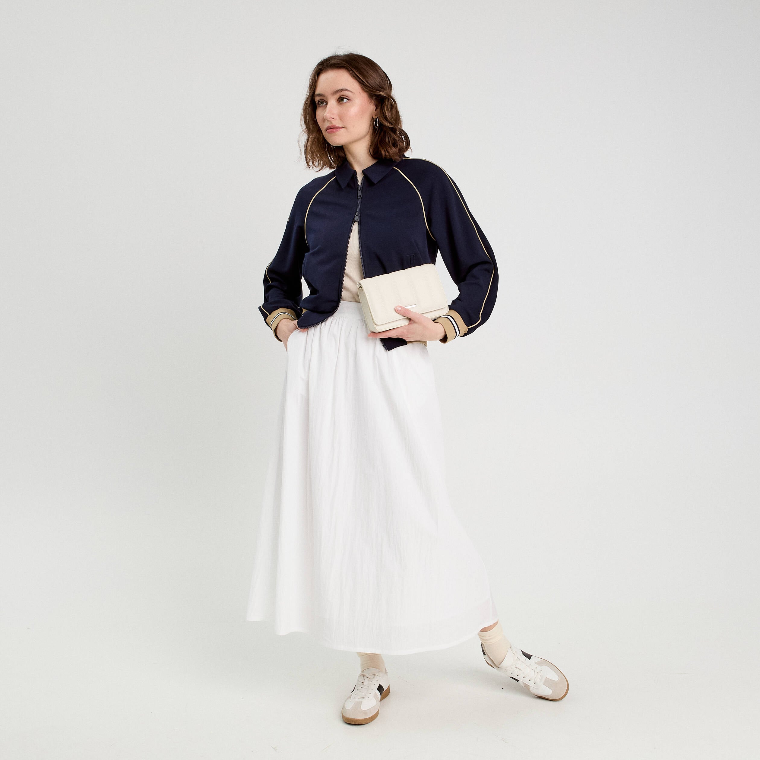 Sweat manches longues zipp&eacute; bleu marine femme