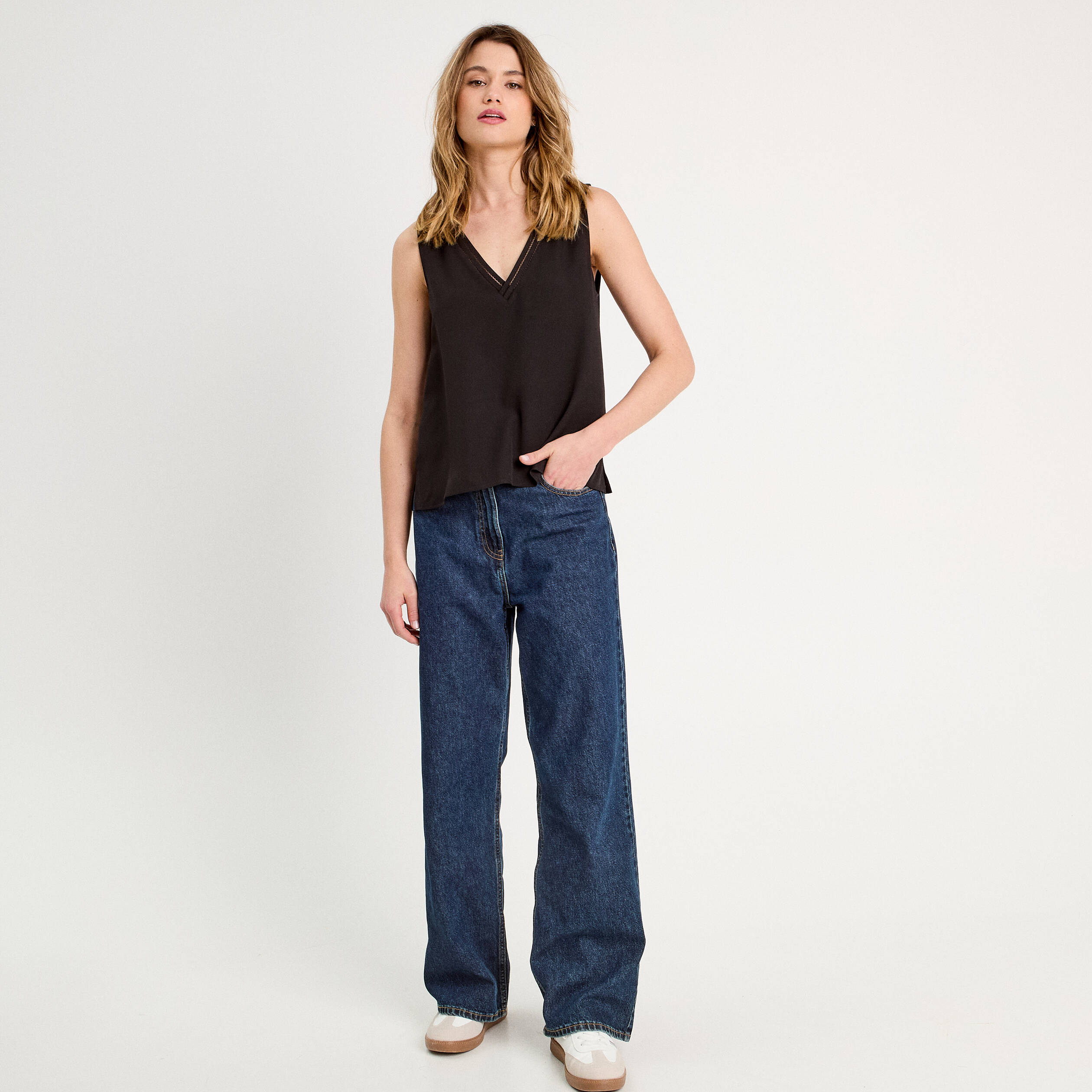 debardeur sans manches noir femme Débardeur sans manches noir femme