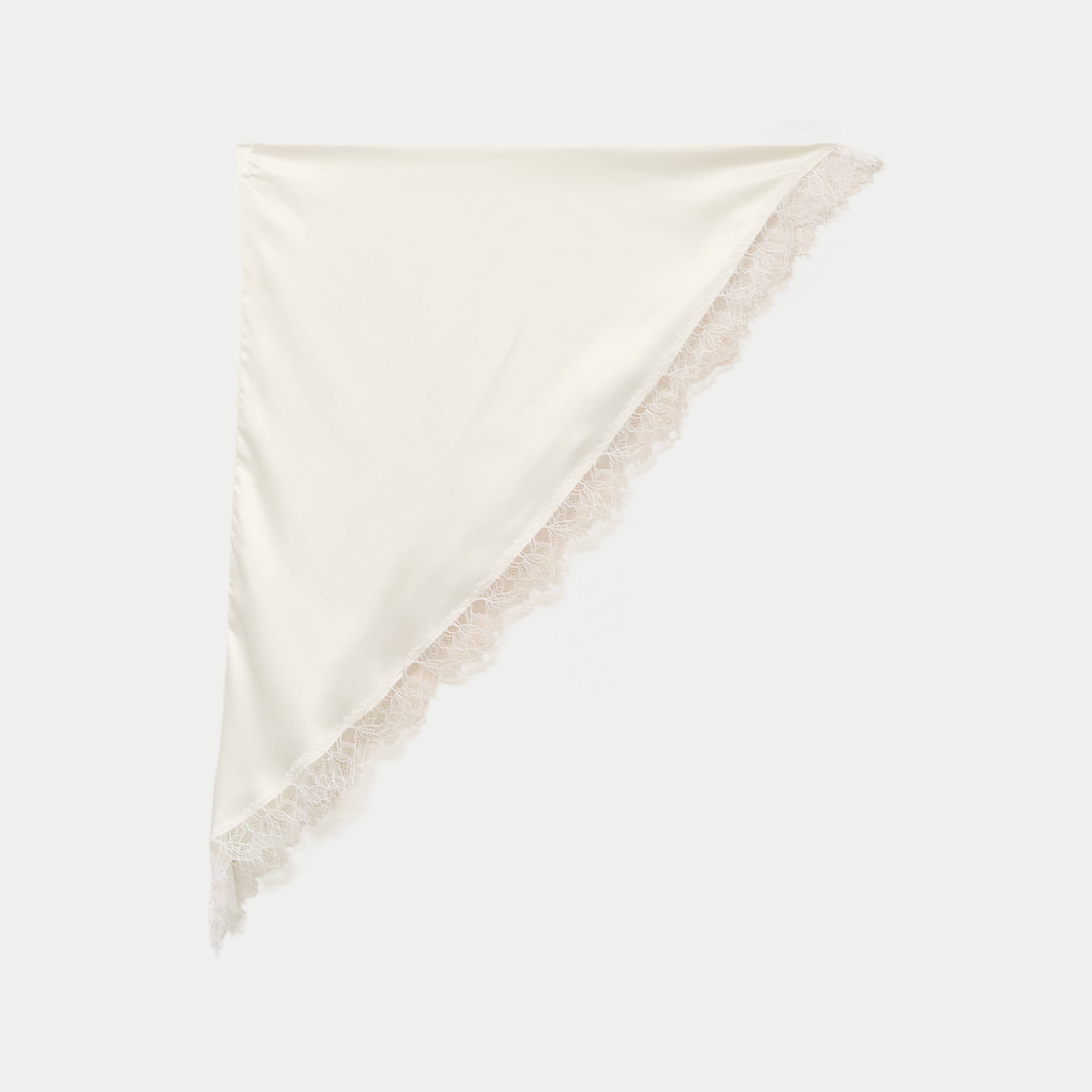 Foulard dentelle effet satin&eacute; ecru femme