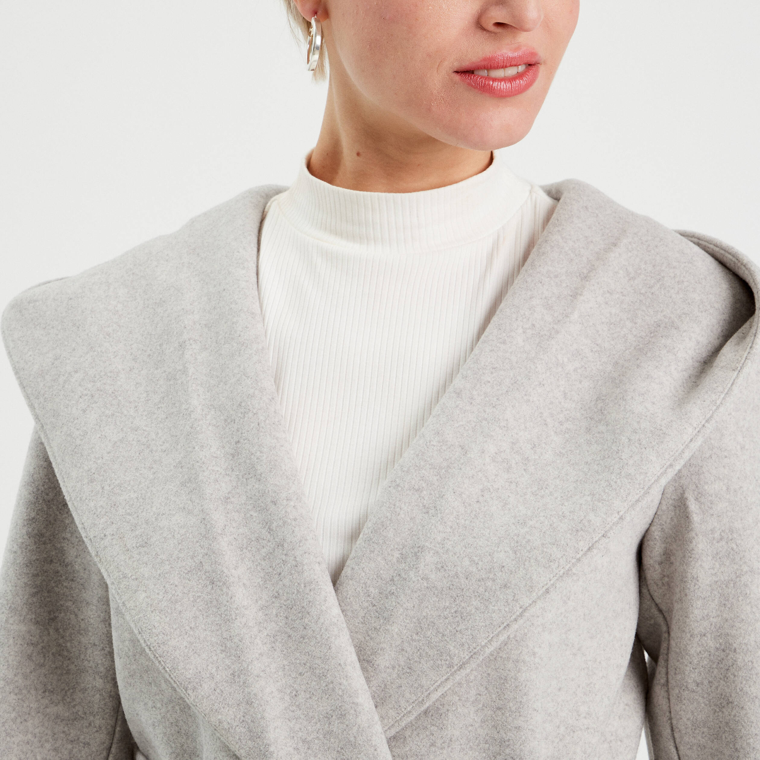 Manteau Gris Manteau Femme Ã Capuche Manteau Ceinturé à Capuche