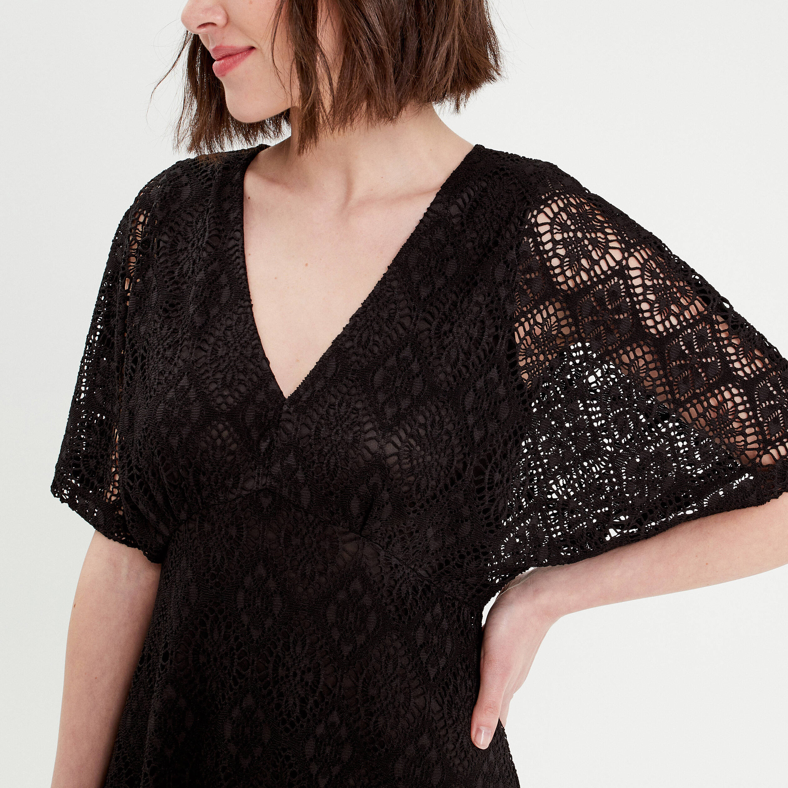Robe &eacute;vas&eacute;e dentelle noir femme