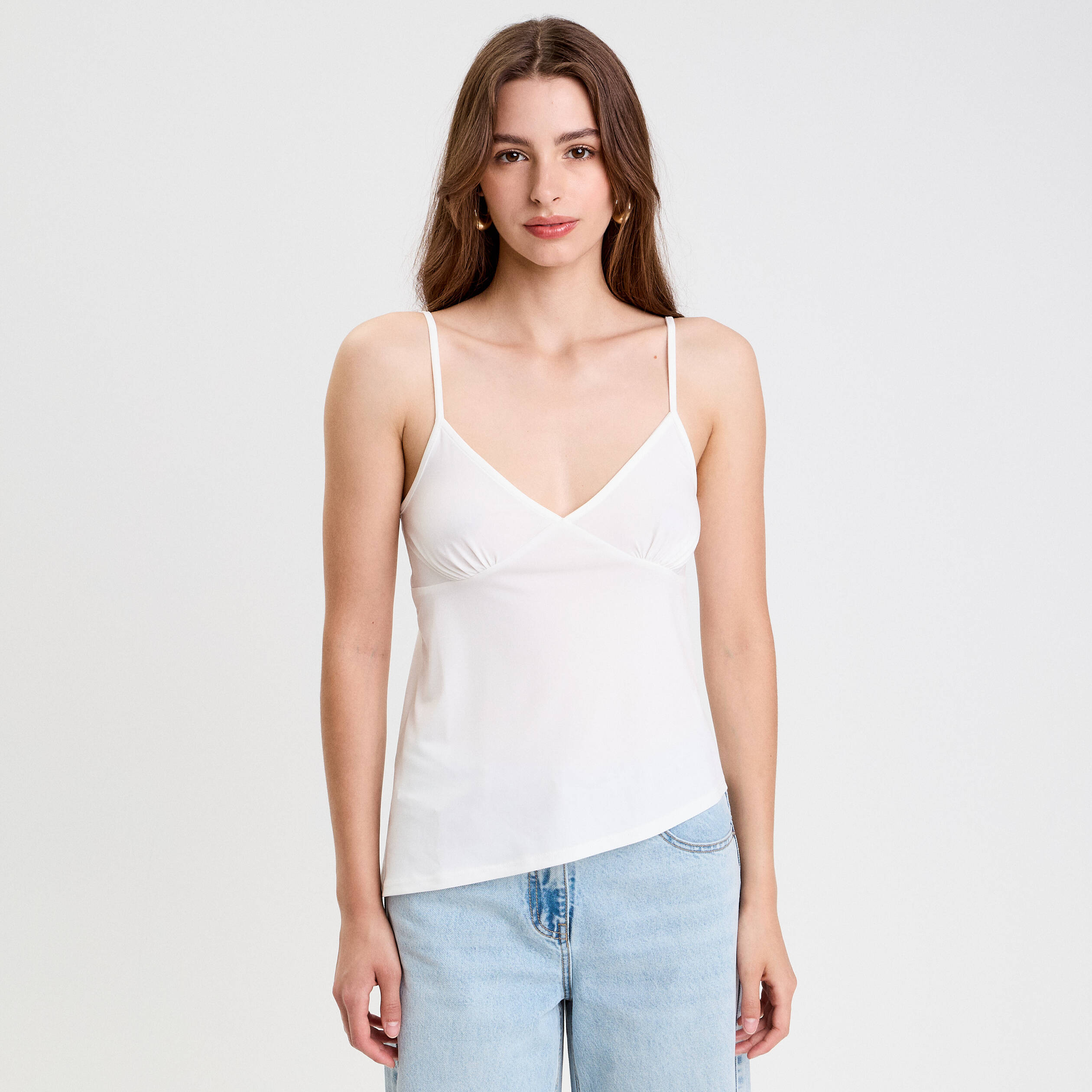 debardeur asymetrique court col v ecru femme Débardeur asymétrique court col v ecru femme