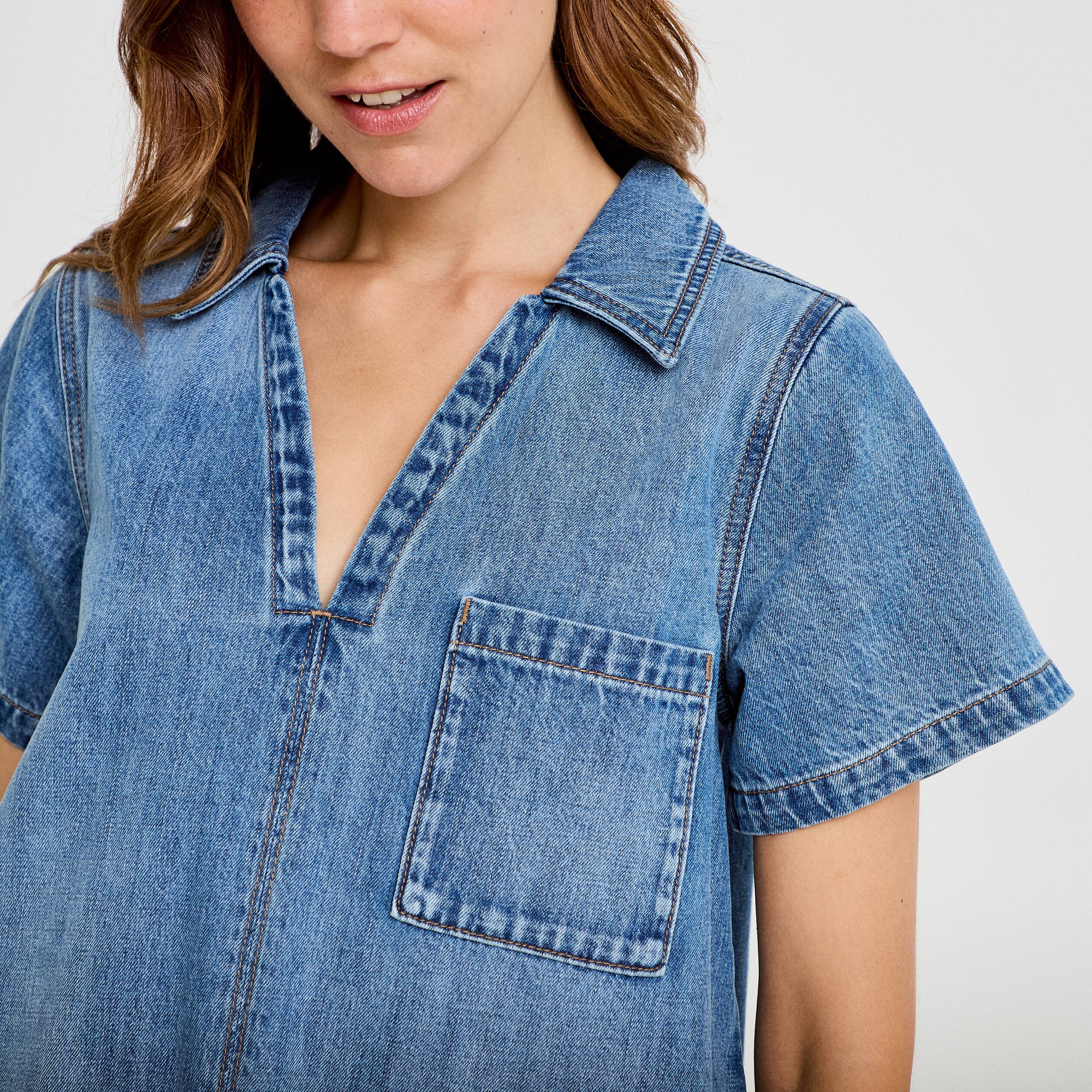 Robe trap&egrave;ze courte en jean col chemise denim double stone femme