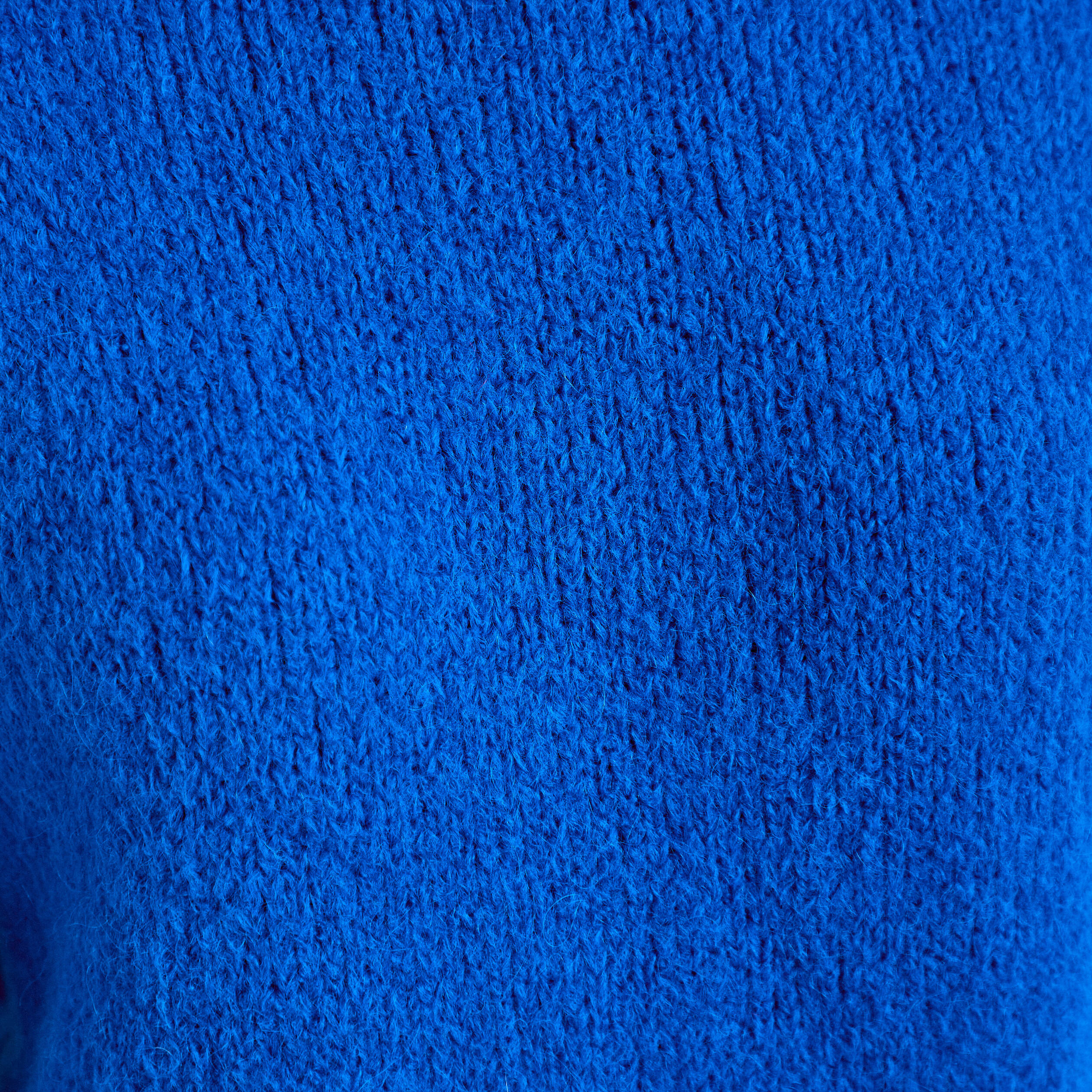 Pull ample col bateau manches longues bleu electrique femme