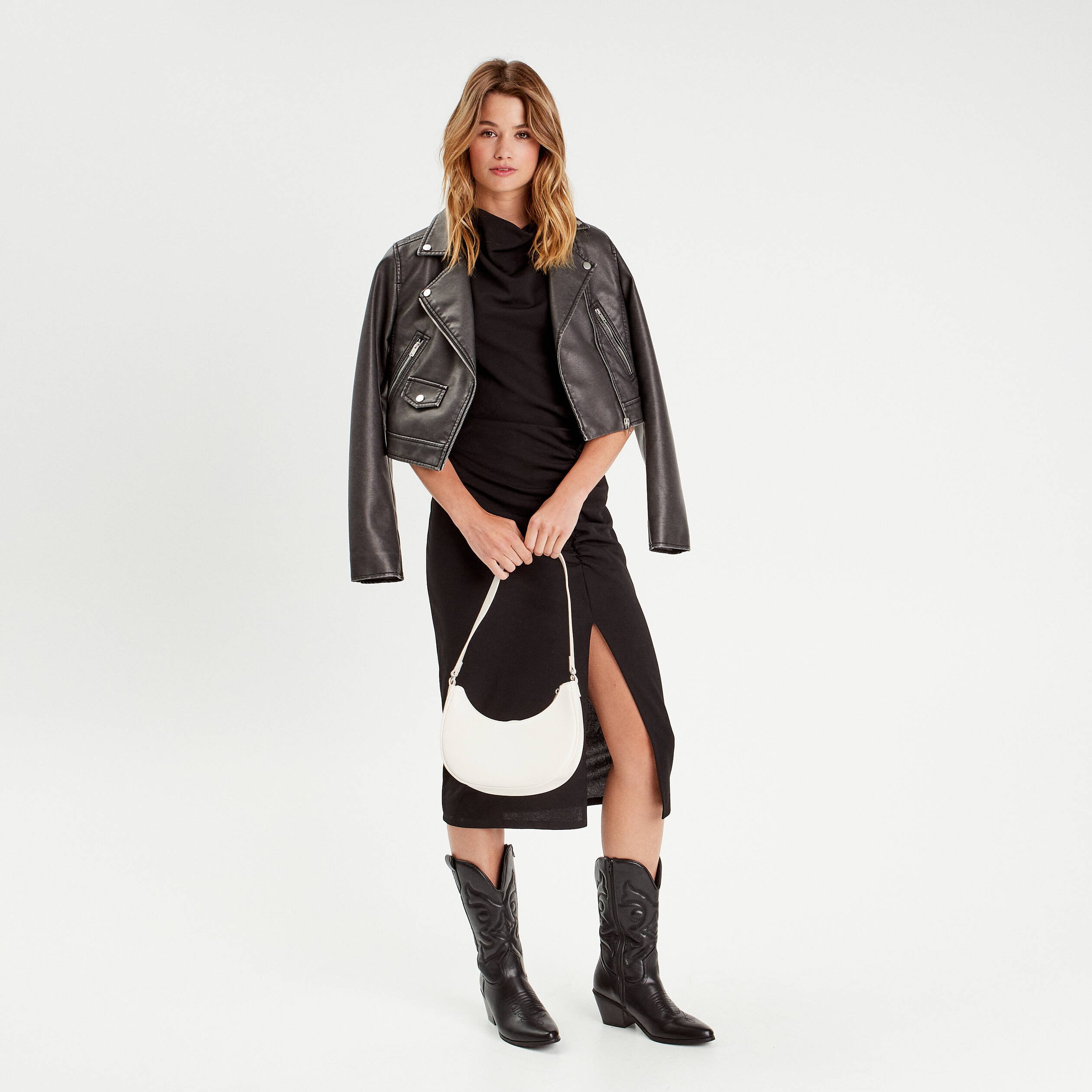 robe longue ajustee drappee noir femme Robe longue ajustée drappée noir femme