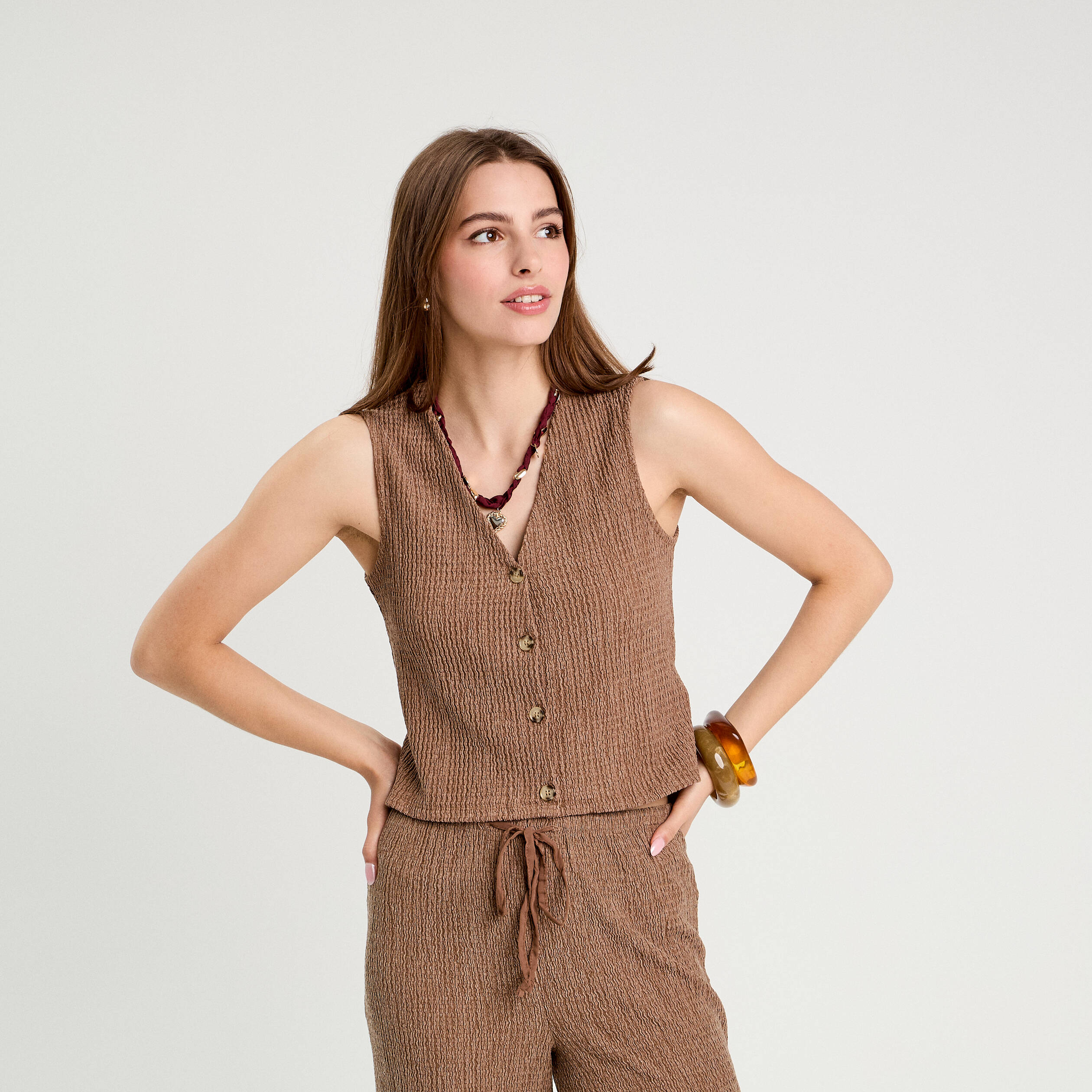 debardeur sans manches marron femme Débardeur sans manches marron femme