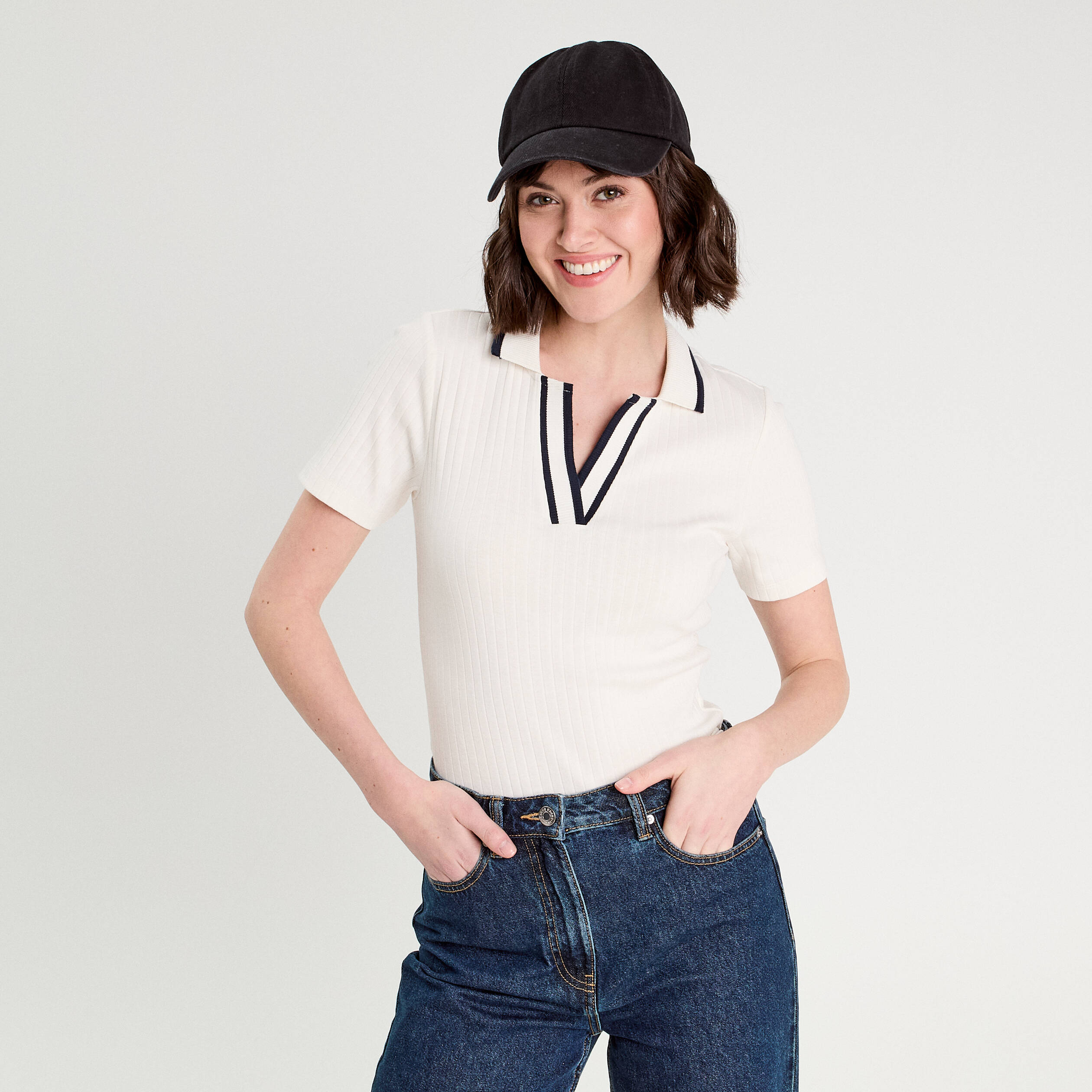 Polo c&ocirc;tel&eacute; manches courtes ecru femme