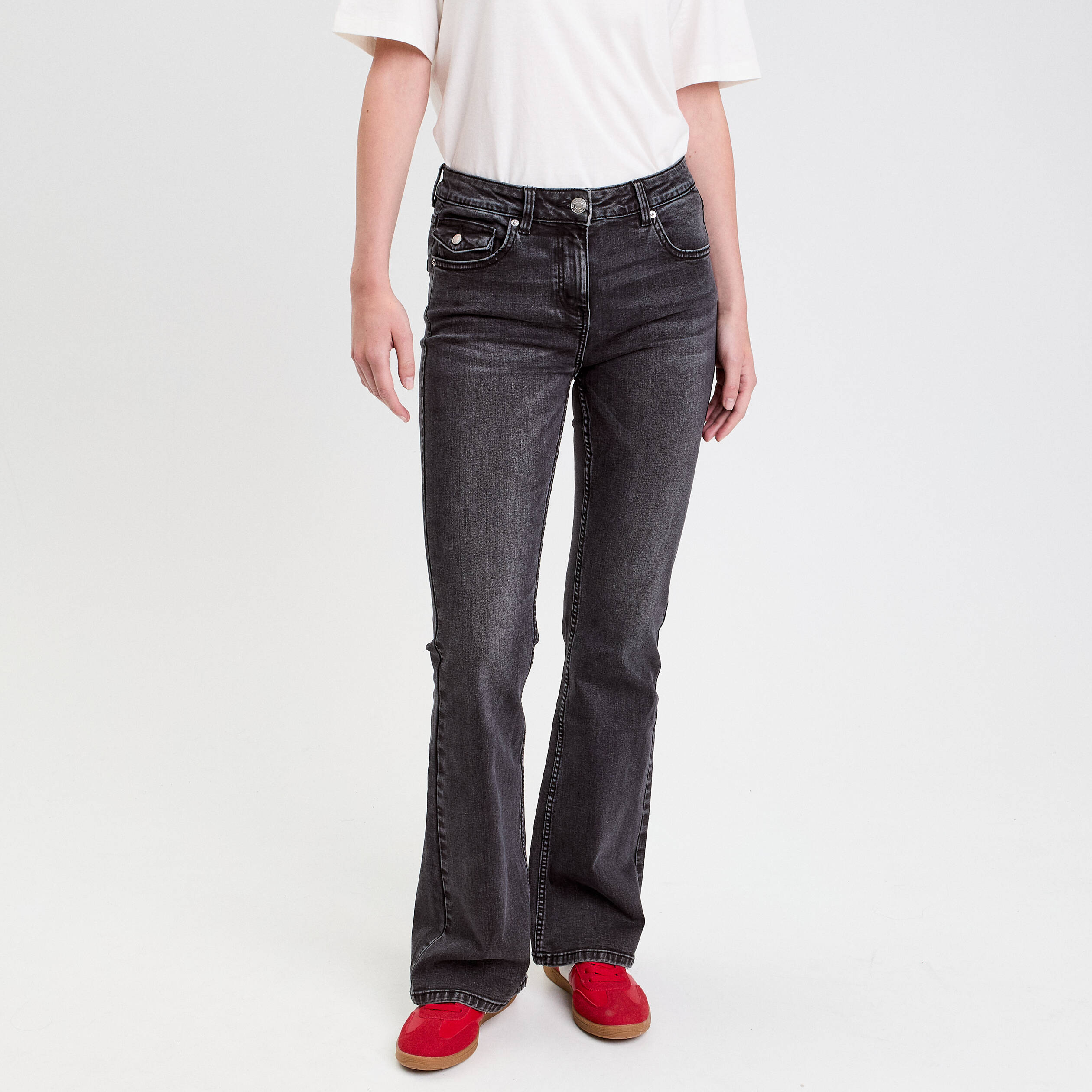 jean flare taille basse denim noir femme Jean flare taille basse denim noir femme