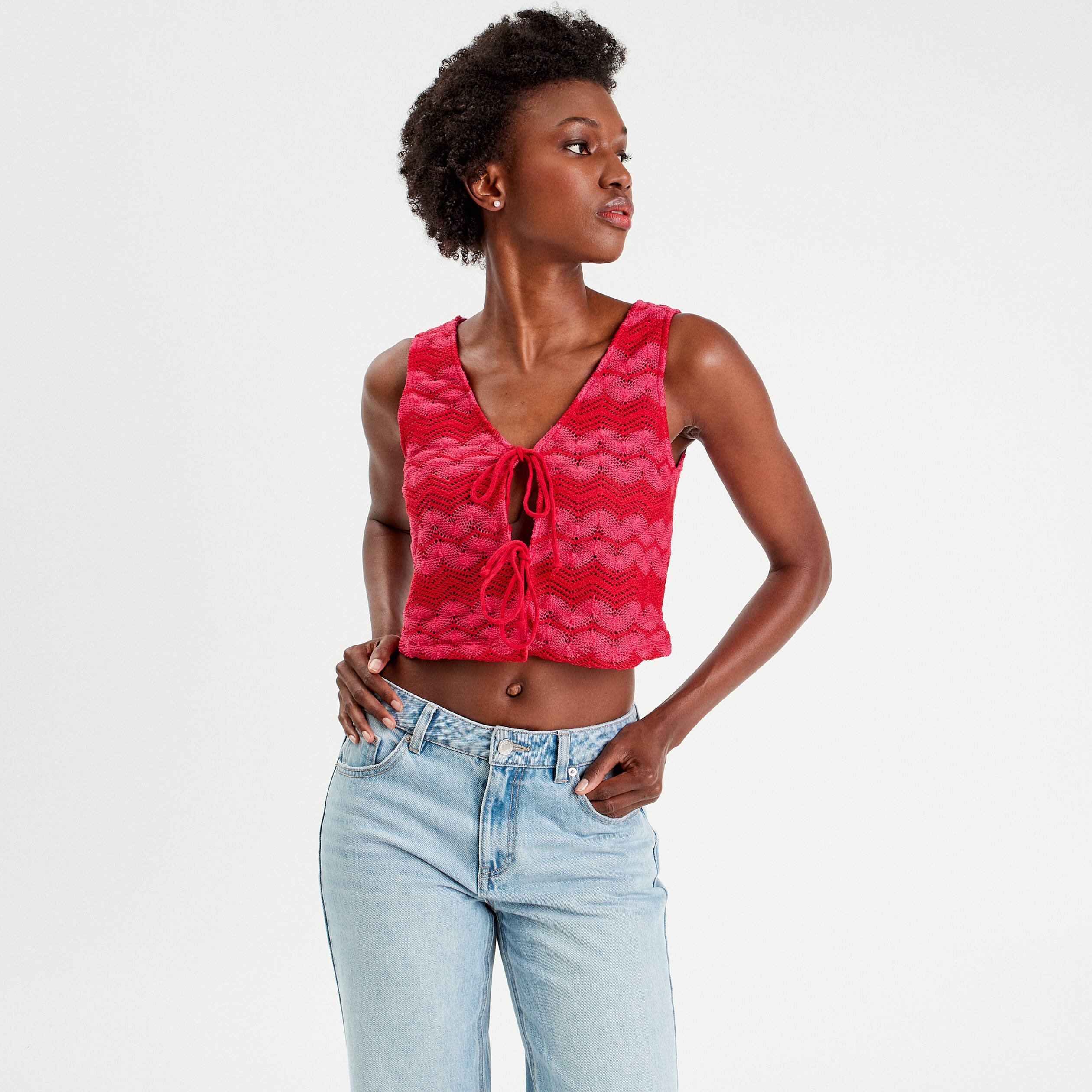 gilet cropped crochet rose fushia femme Gilet cropped crochet rose fushia femme